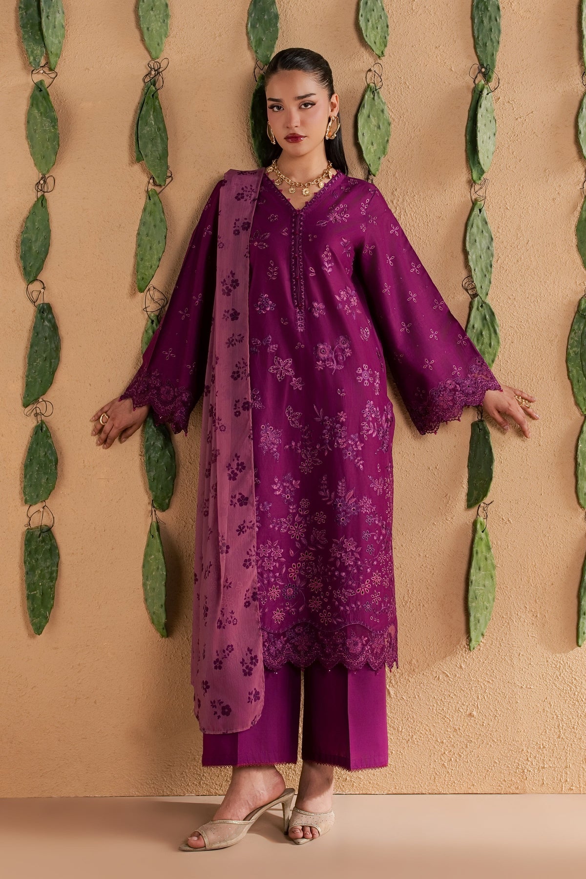 Feeha 3Pc - Luxury Embroidered Lawn
