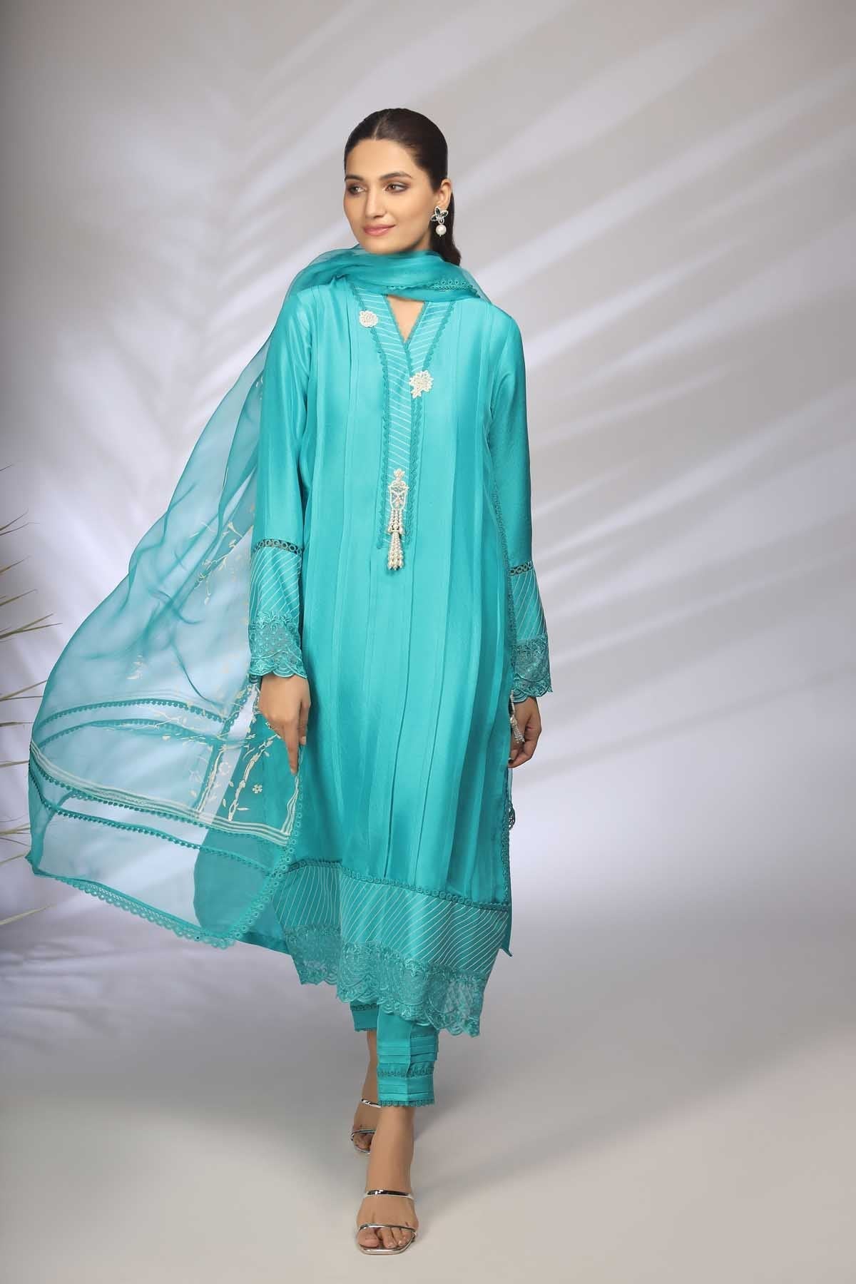 https://cdn.shopify.com/s/files/1/0412/9311/9639/products/Ferozac_c15a2d07-4311-40cf-b79d-42704cb1dac2.jpg?v=1755496639