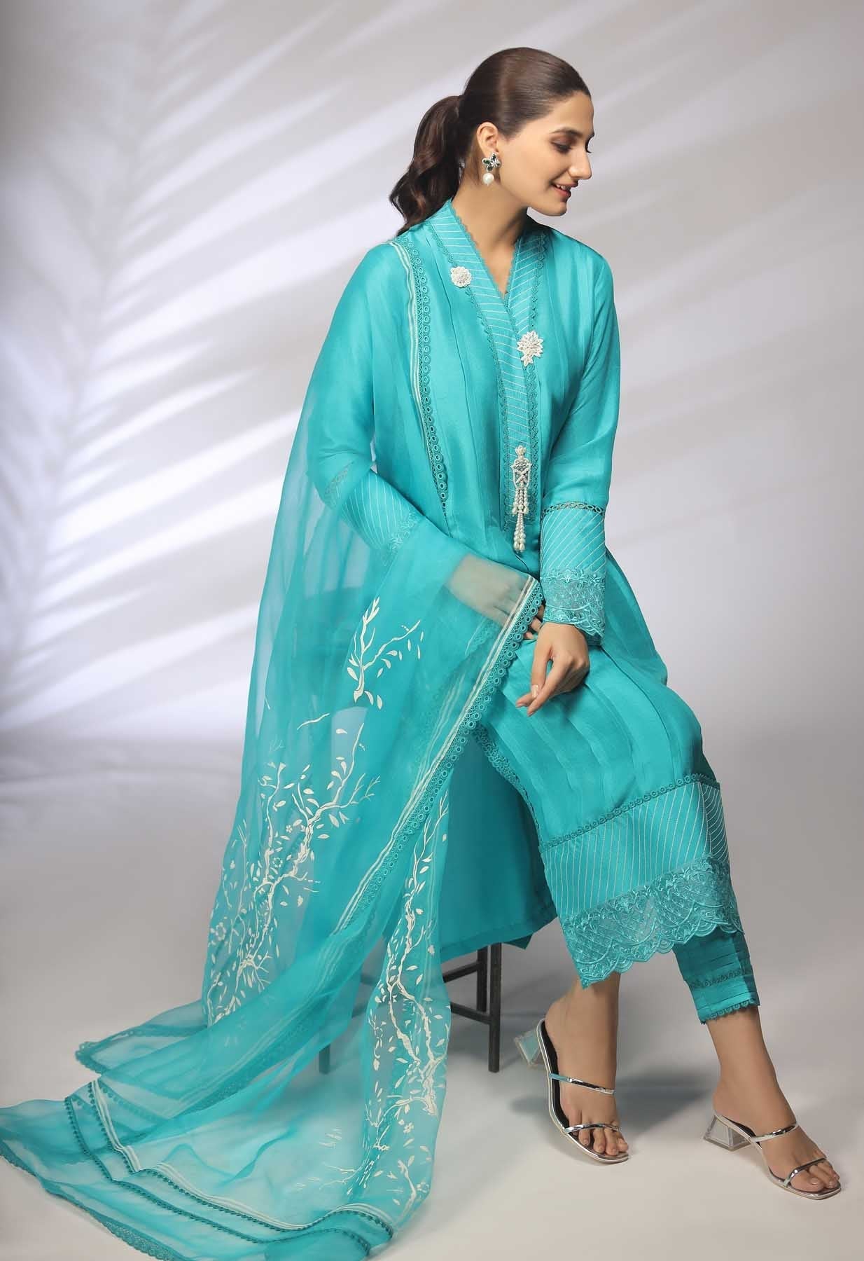 https://cdn.shopify.com/s/files/1/0412/9311/9639/products/Ferozad_68c246d4-4132-41ca-b102-0f9bf57e02d3.jpg?v=1755496639