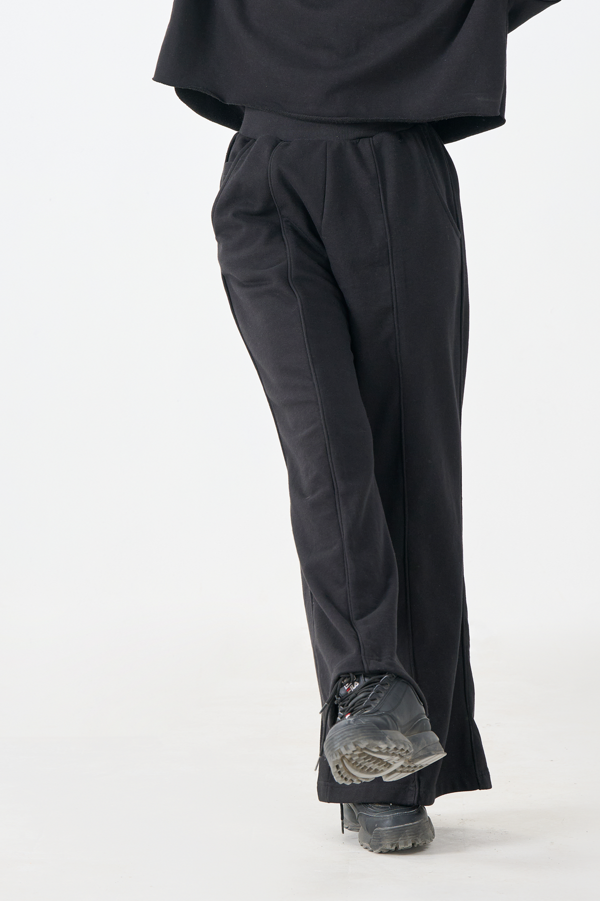 French Terry Wide-Leg Seam Trousers (Black)