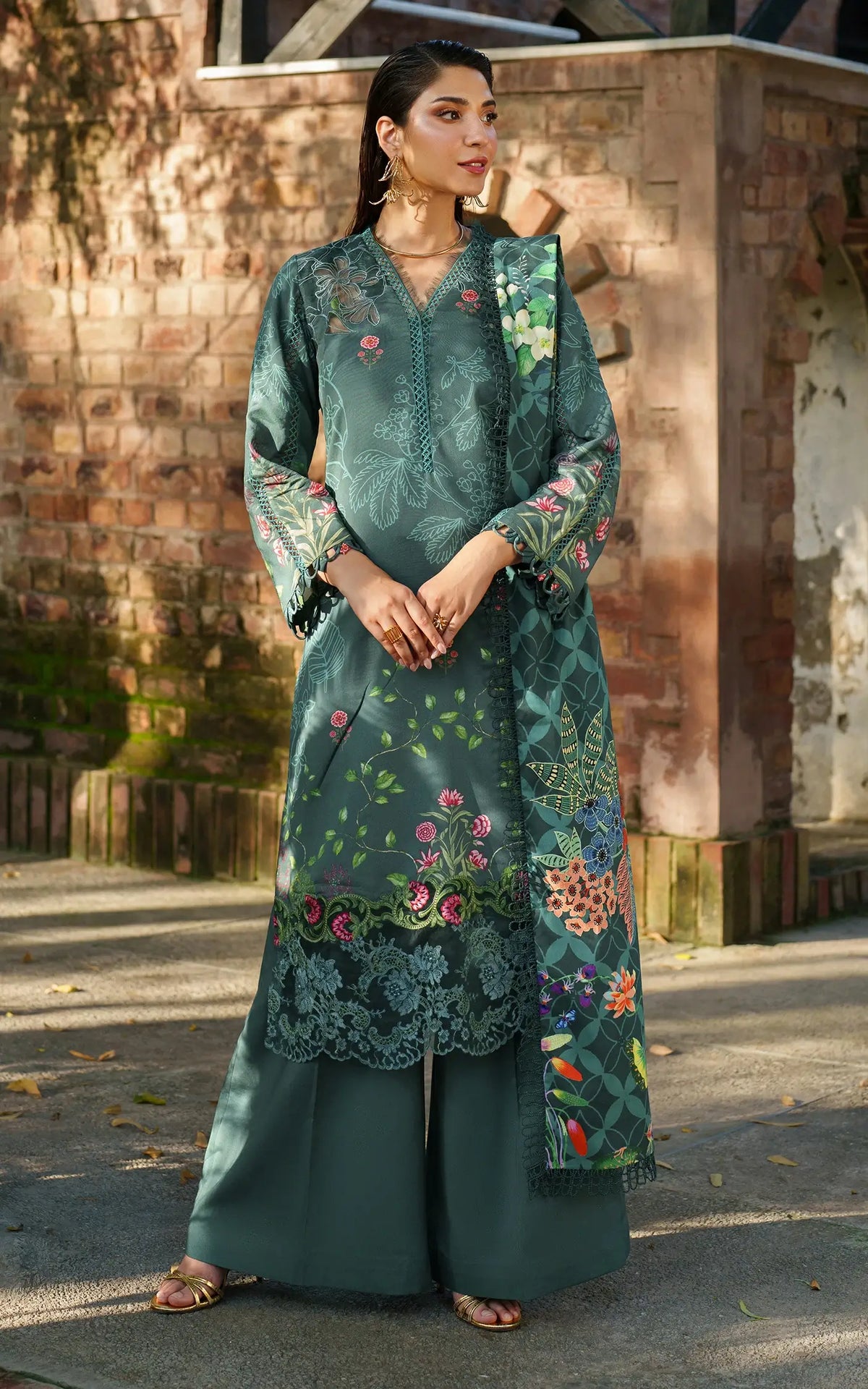 Frosted Petals-MWL25-02 | 3pcs Embroidered Unstitched Winter