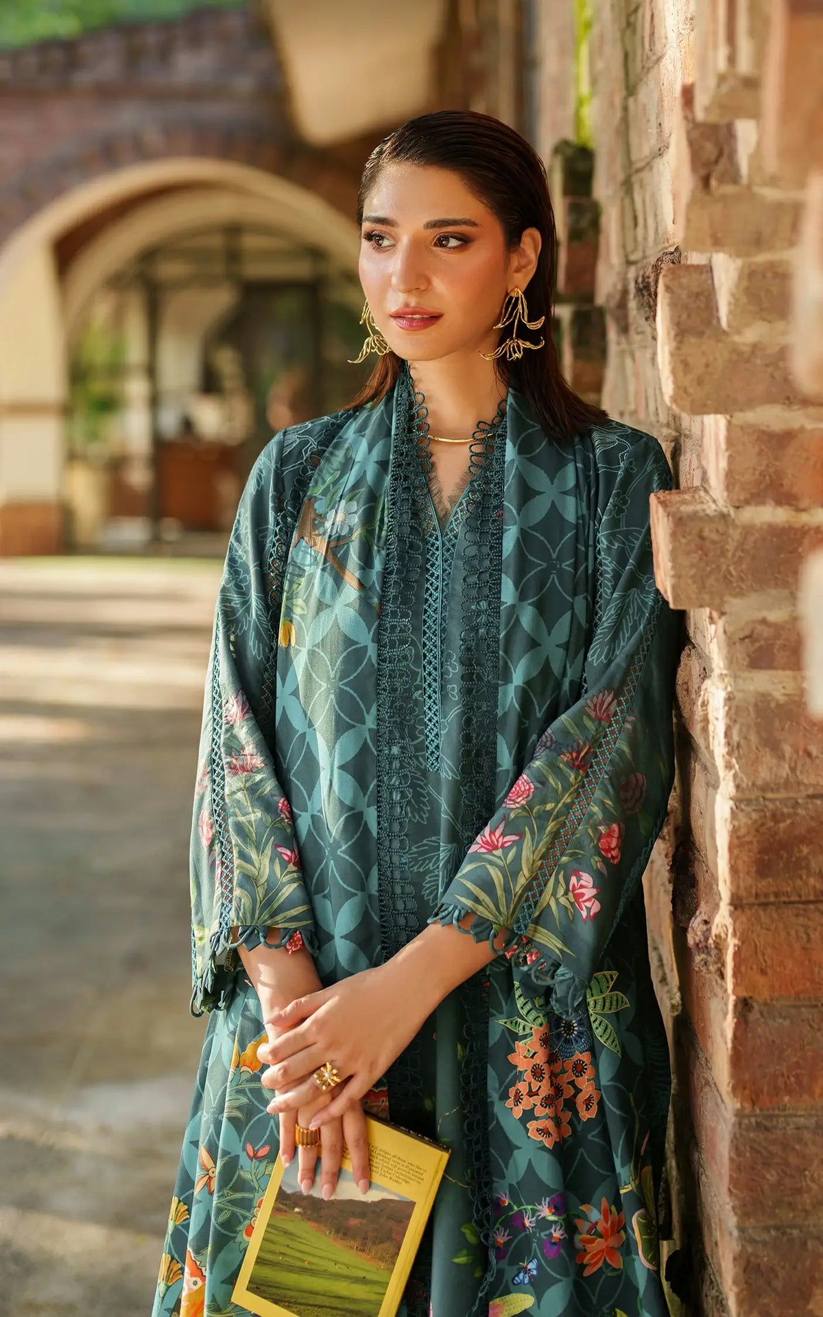 Frosted Petals-MWL25-02 | 3pcs Embroidered Unstitched Winter