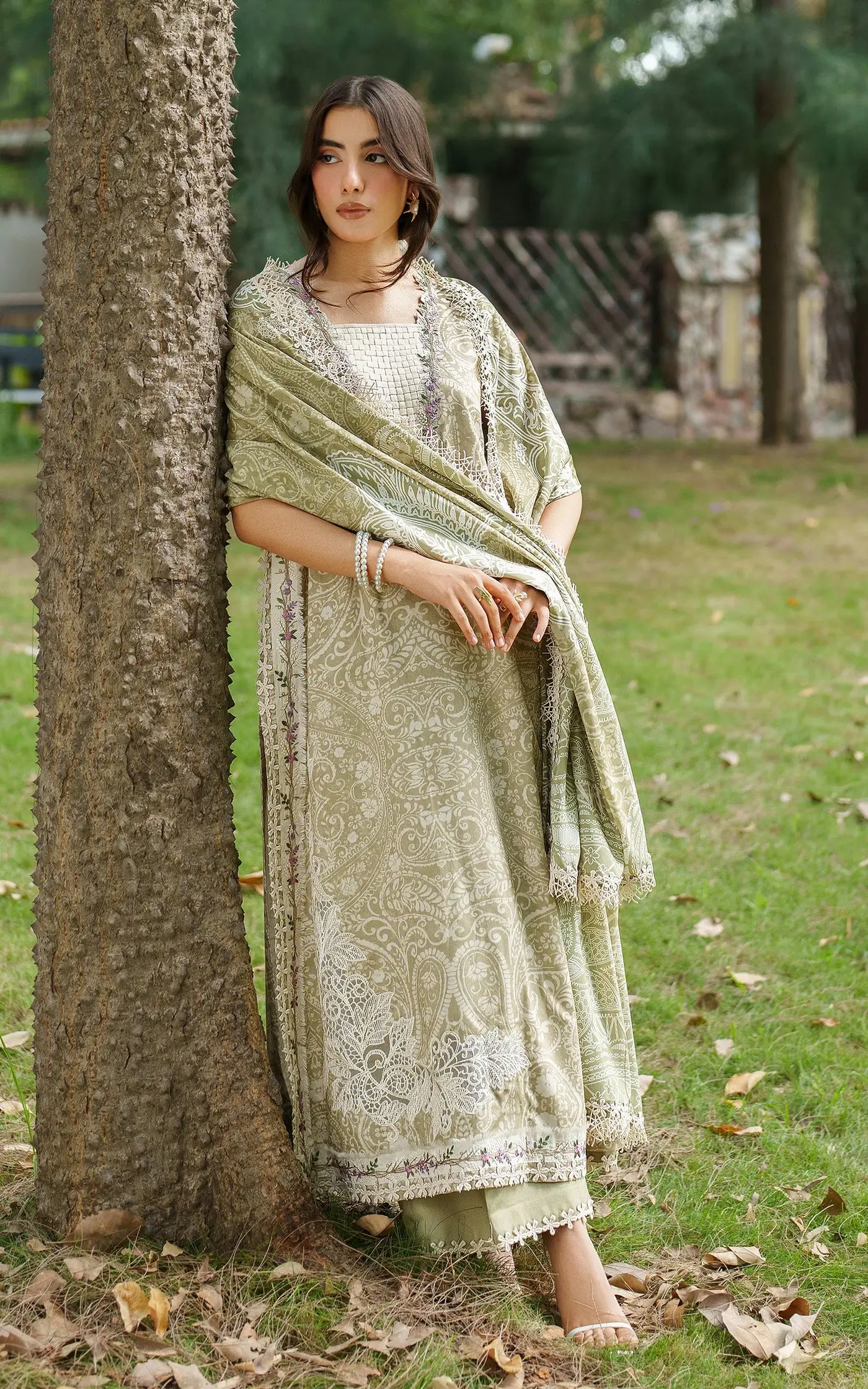 Frozen Dew-MWL25-07 | 3pcs Embroidered Stitched Suit