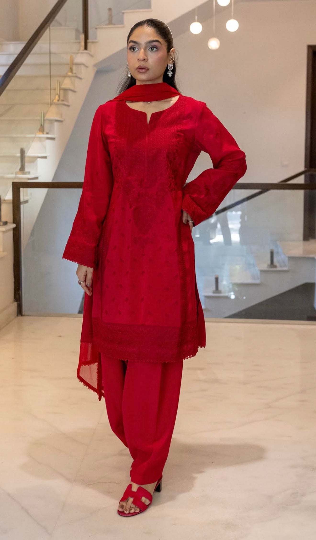 CBRM 196 red