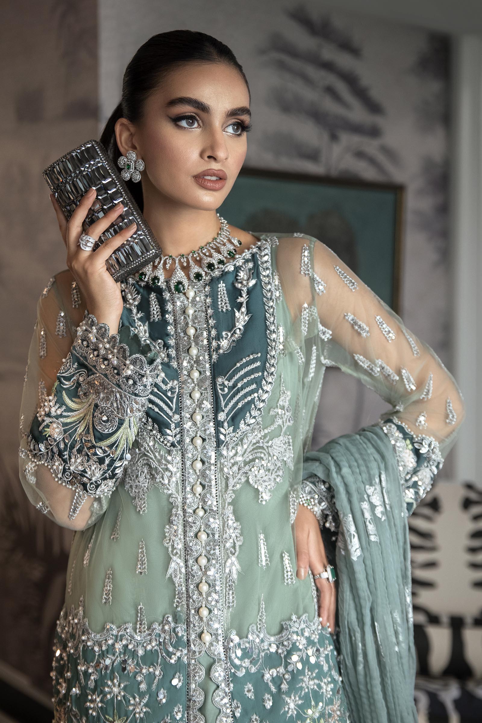 Veil As Shown [+Rs: 250,000]