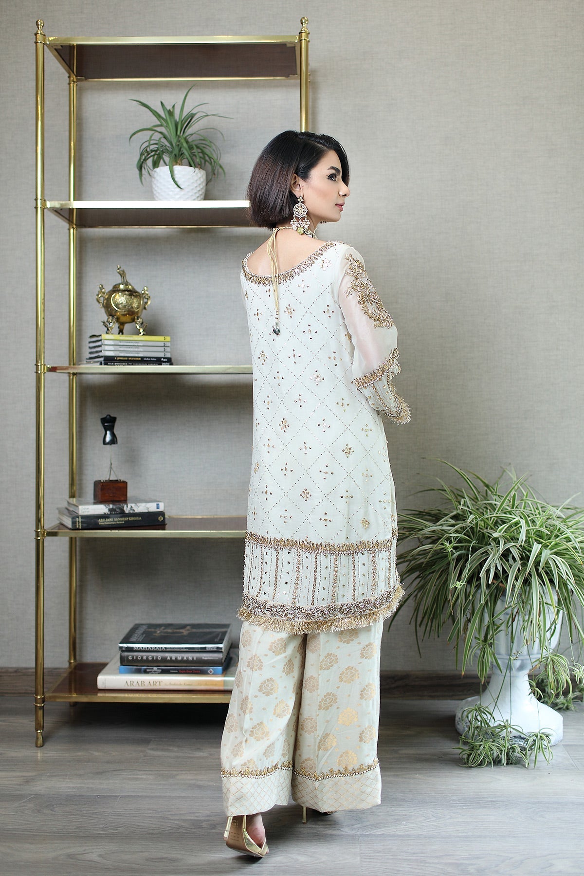 https://cdn.shopify.com/s/files/1/0742/2718/8017/products/GK-V3-03-W-20-2_4.jpg?v=1755426017