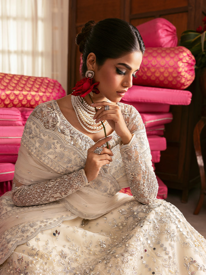 Gulaal – Sitara Style