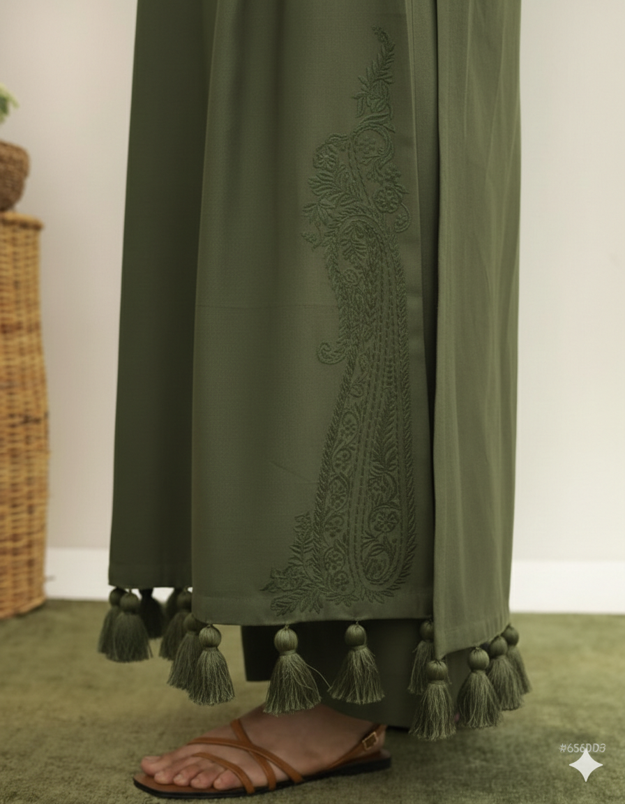 Olive Glow Lawn Suit | Chiffon Dupatta 3 Piece Dress