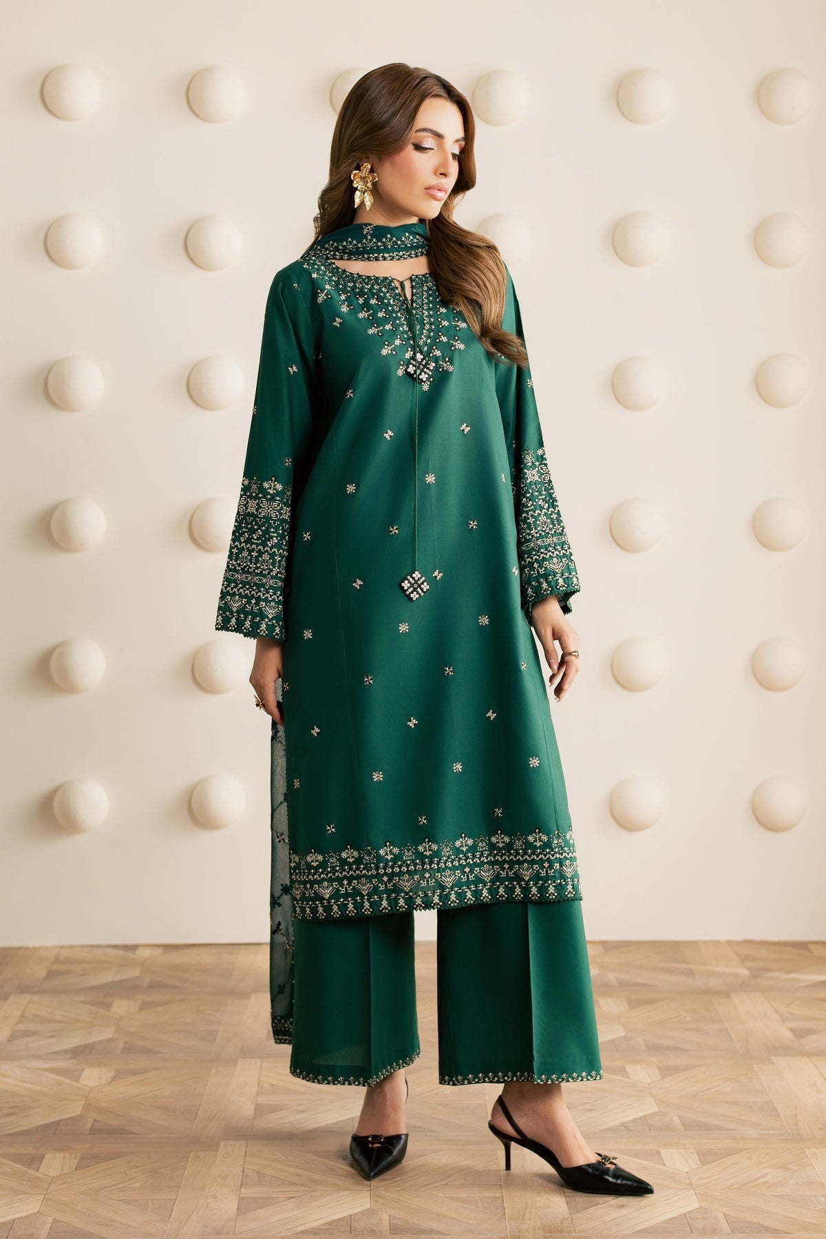 Green Mina 3Pc - Embroidered Cambric Pret