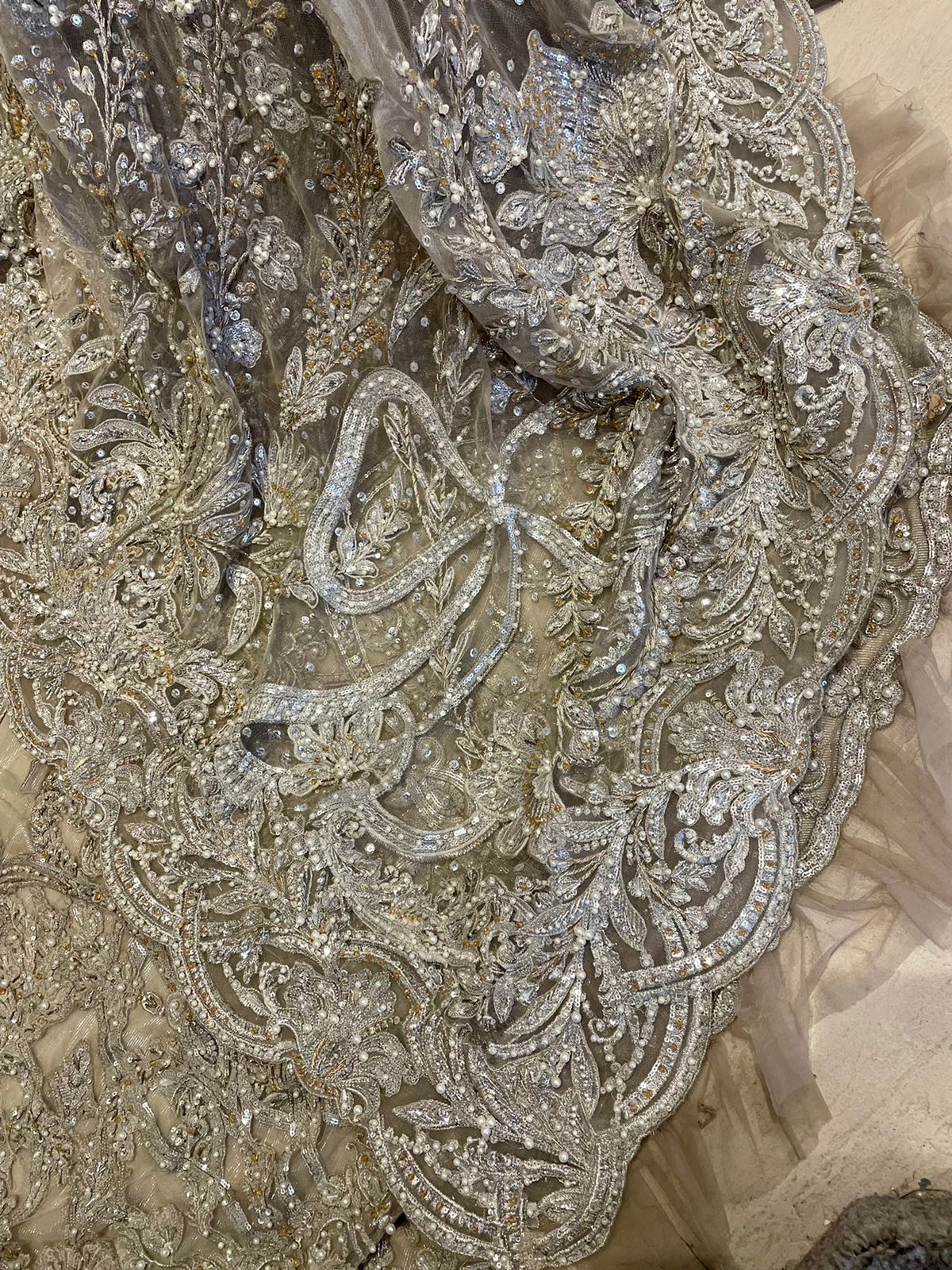 https://cdn.shopify.com/s/files/1/0533/2910/0998/products/GreyBridal-4.jpg?v=1631790830