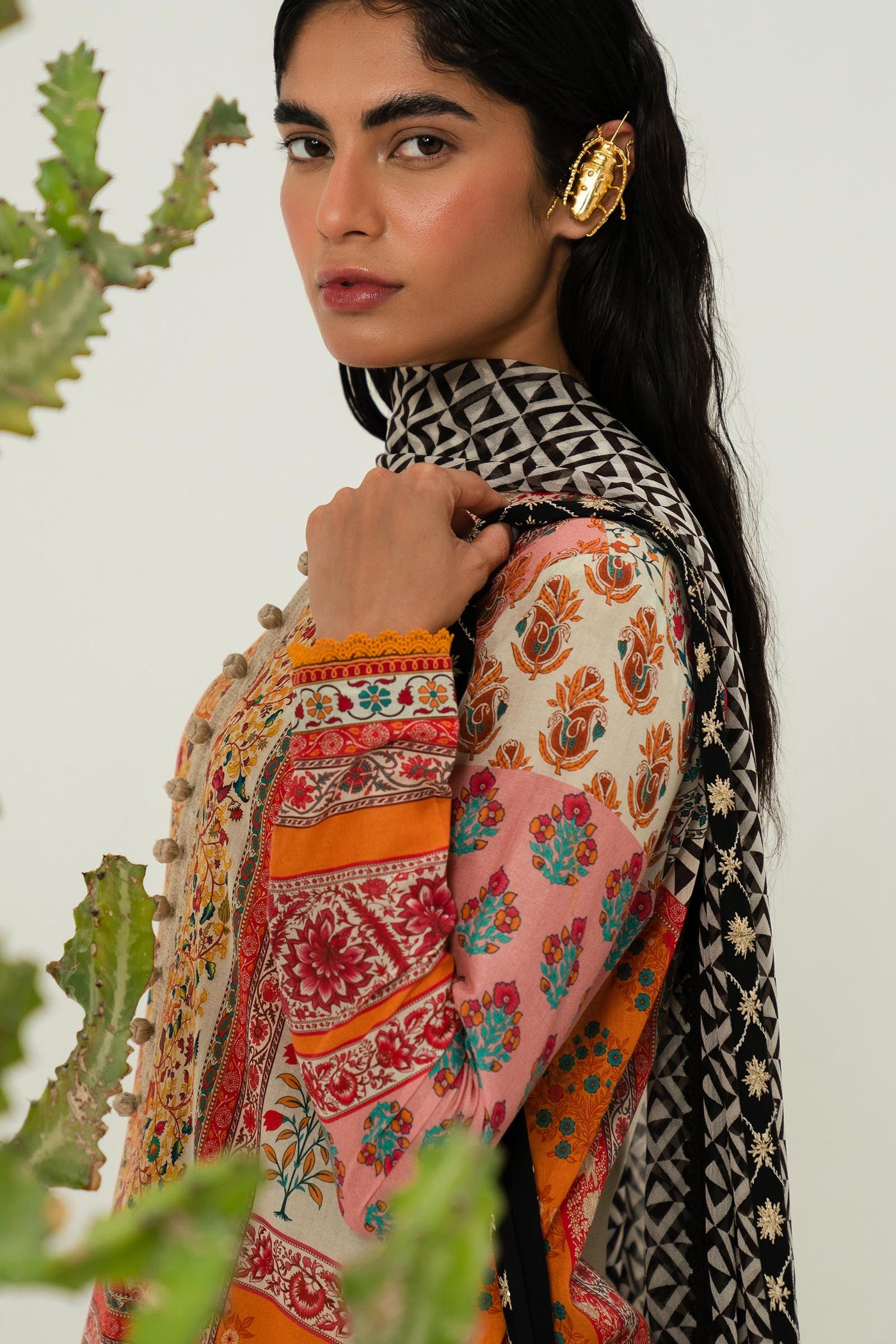 Unstitched 2 Piece Lawn Suit