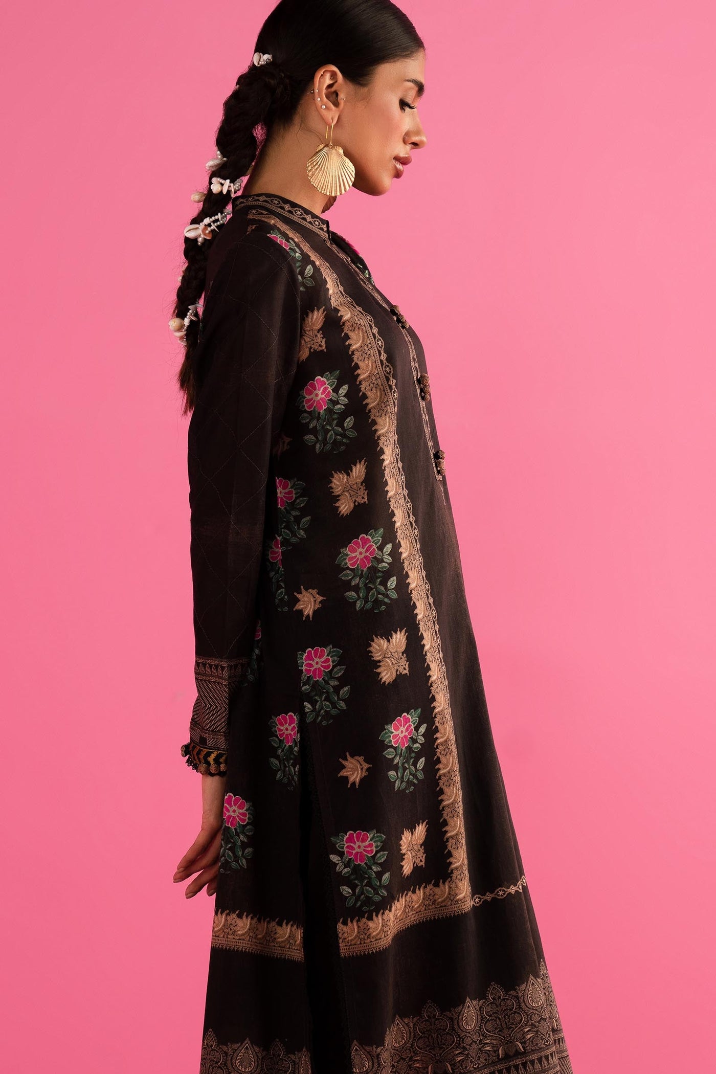 Unstitched 3 Piece Lawn Suit