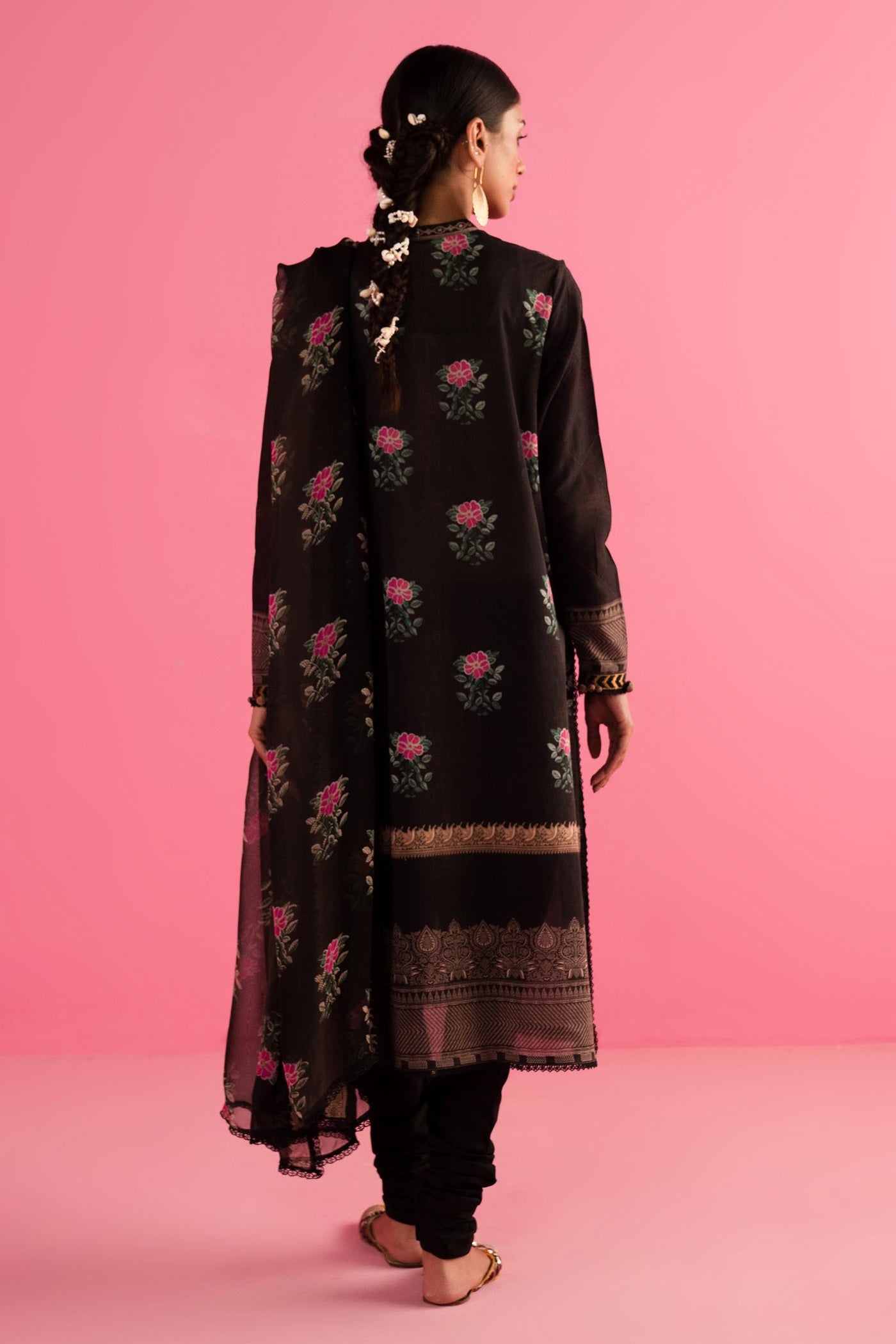 Unstitched 3 Piece Lawn Suit