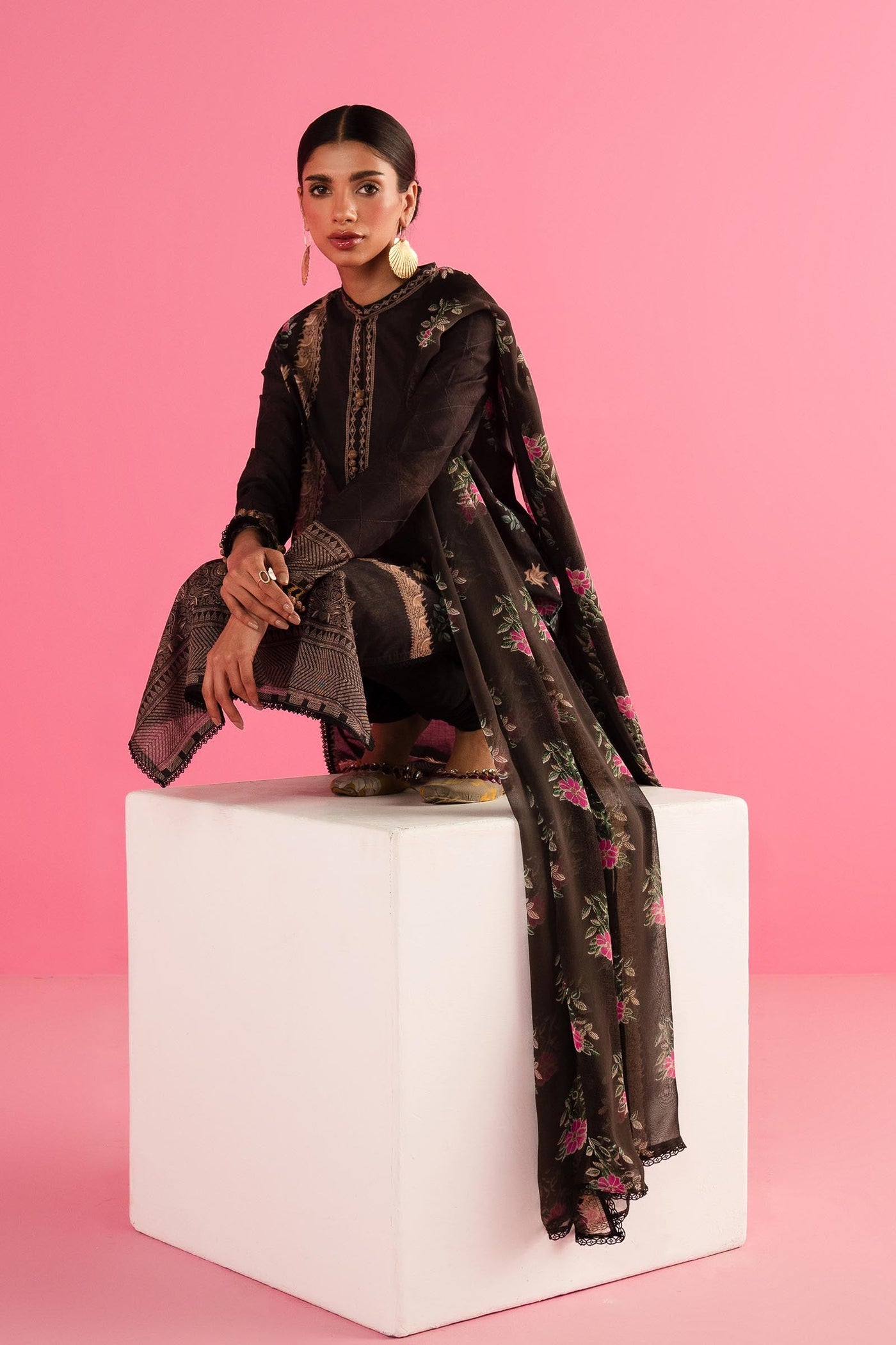 Unstitched 3 Piece Lawn Suit