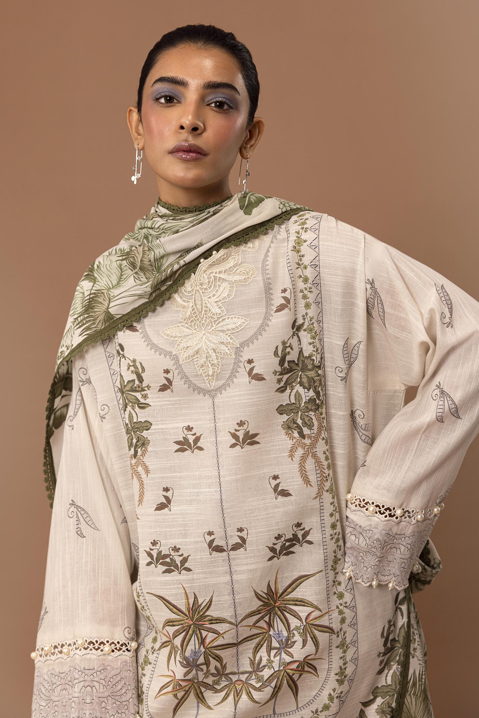 Unstitched 3 Piece Lawn Suit