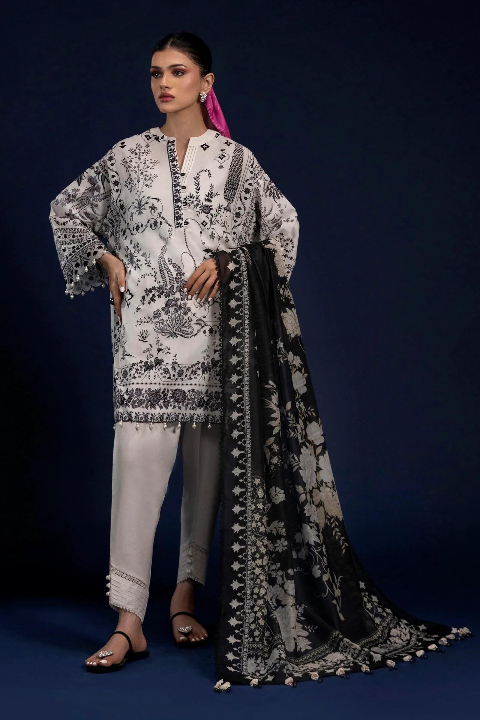 Unstitched Lawn 3 Piece Suit H251-001A-3DE (RTS)