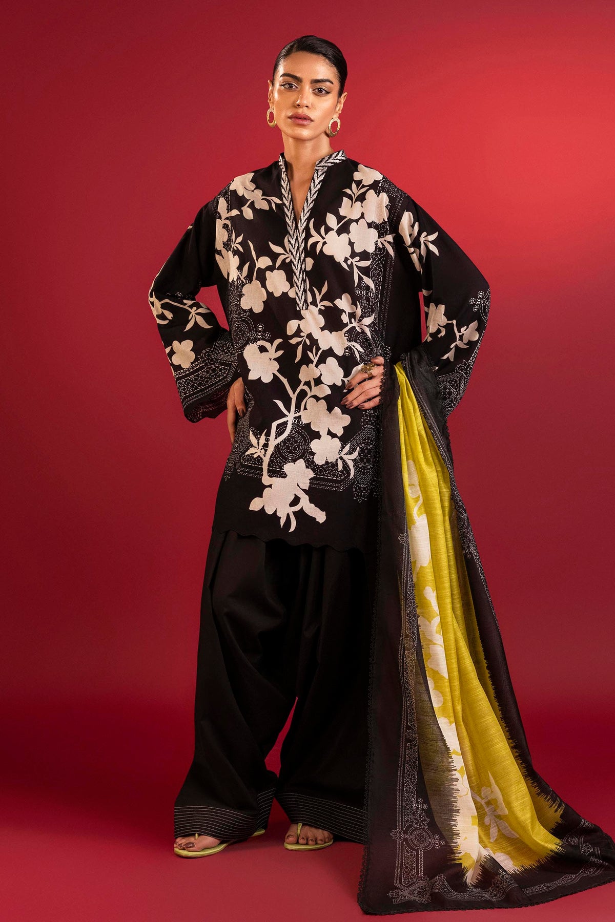 Unstitched Mahay Lawn Suit