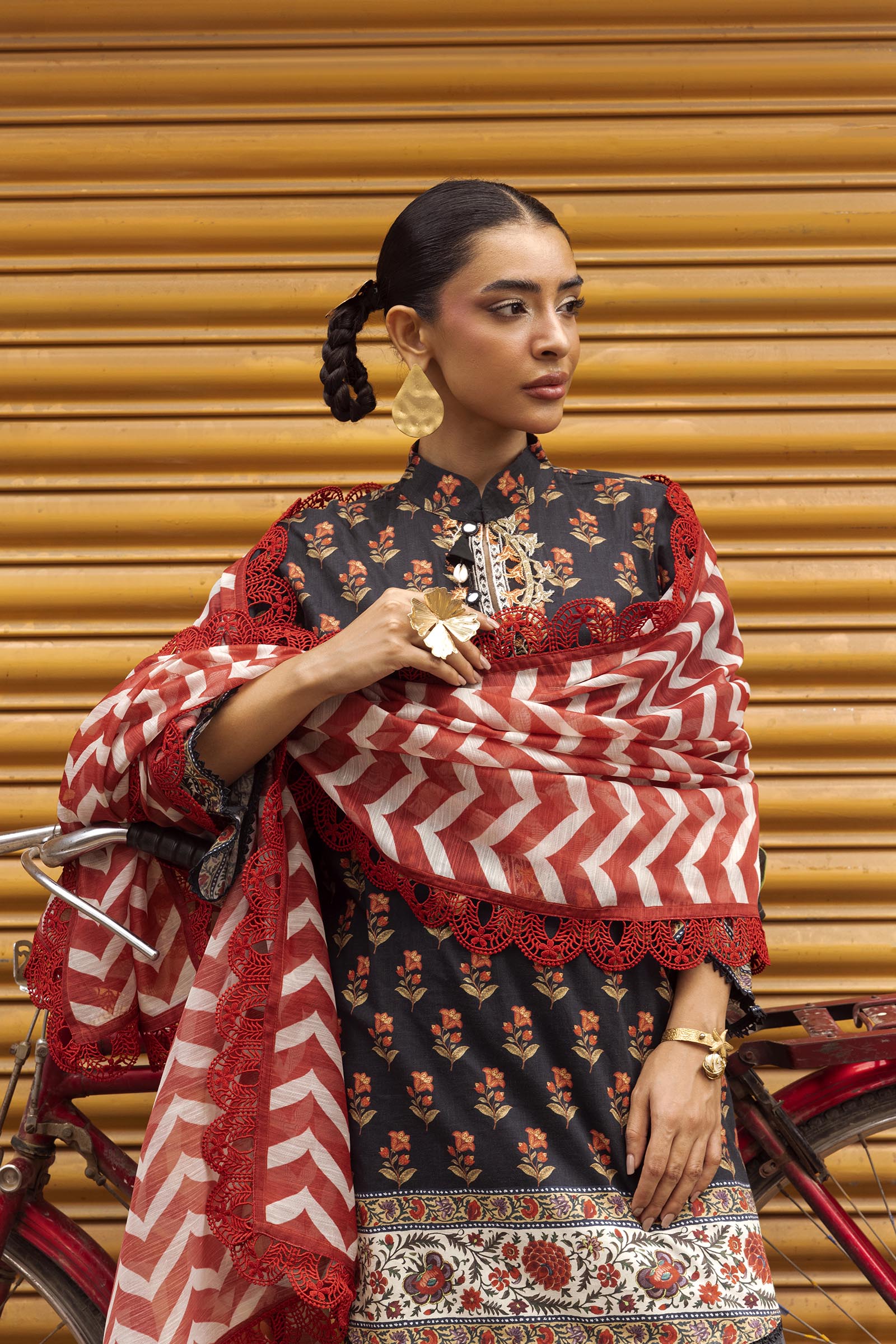 Unstitched Printed 3 Piece Lawn Suit
