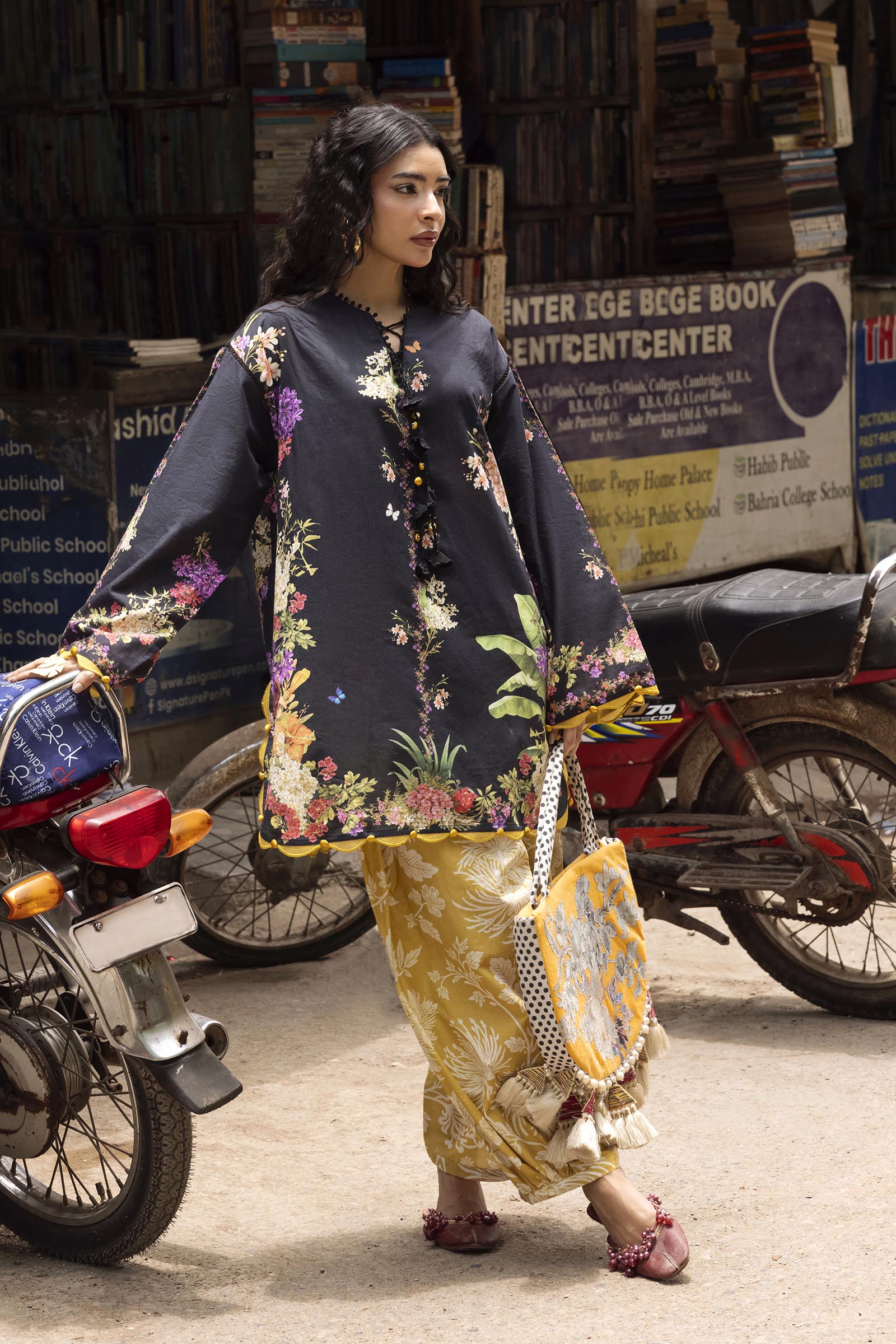 Unstitched Printed 2 Piece Lawn Suit