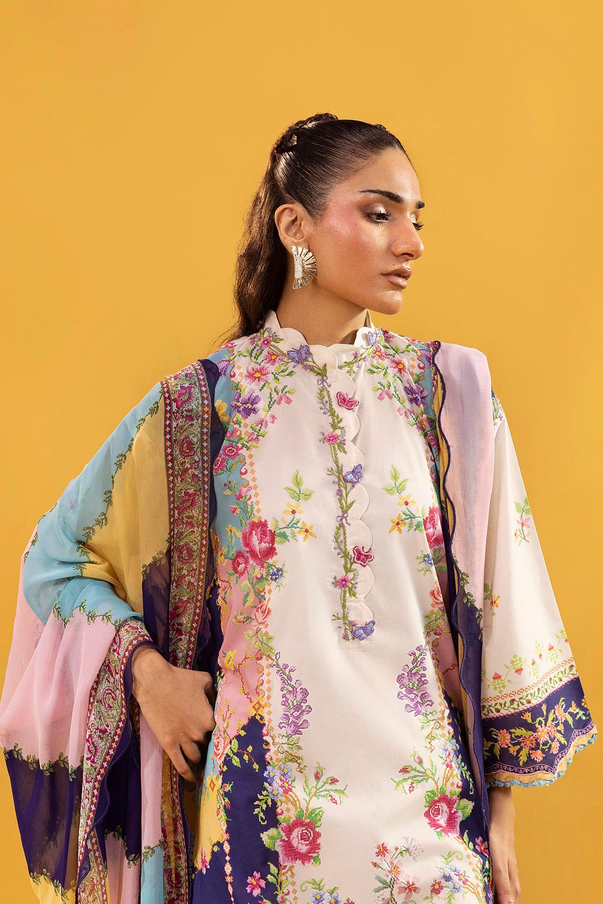 Unstitched Printed 3 Piece Lawn Suit