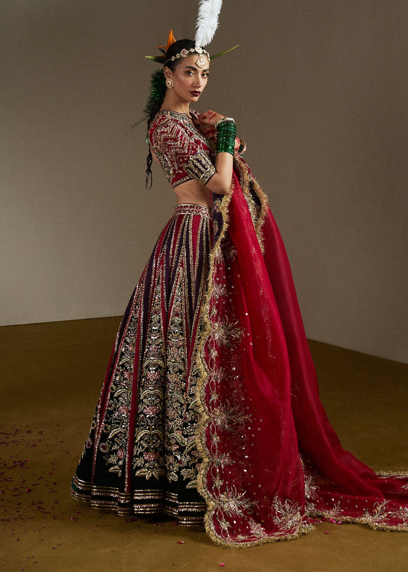 https://cdn.shopify.com/s/files/1/0016/9476/1035/files/HR-Bridals26192-copy-ed.jpg?v=1730191000
