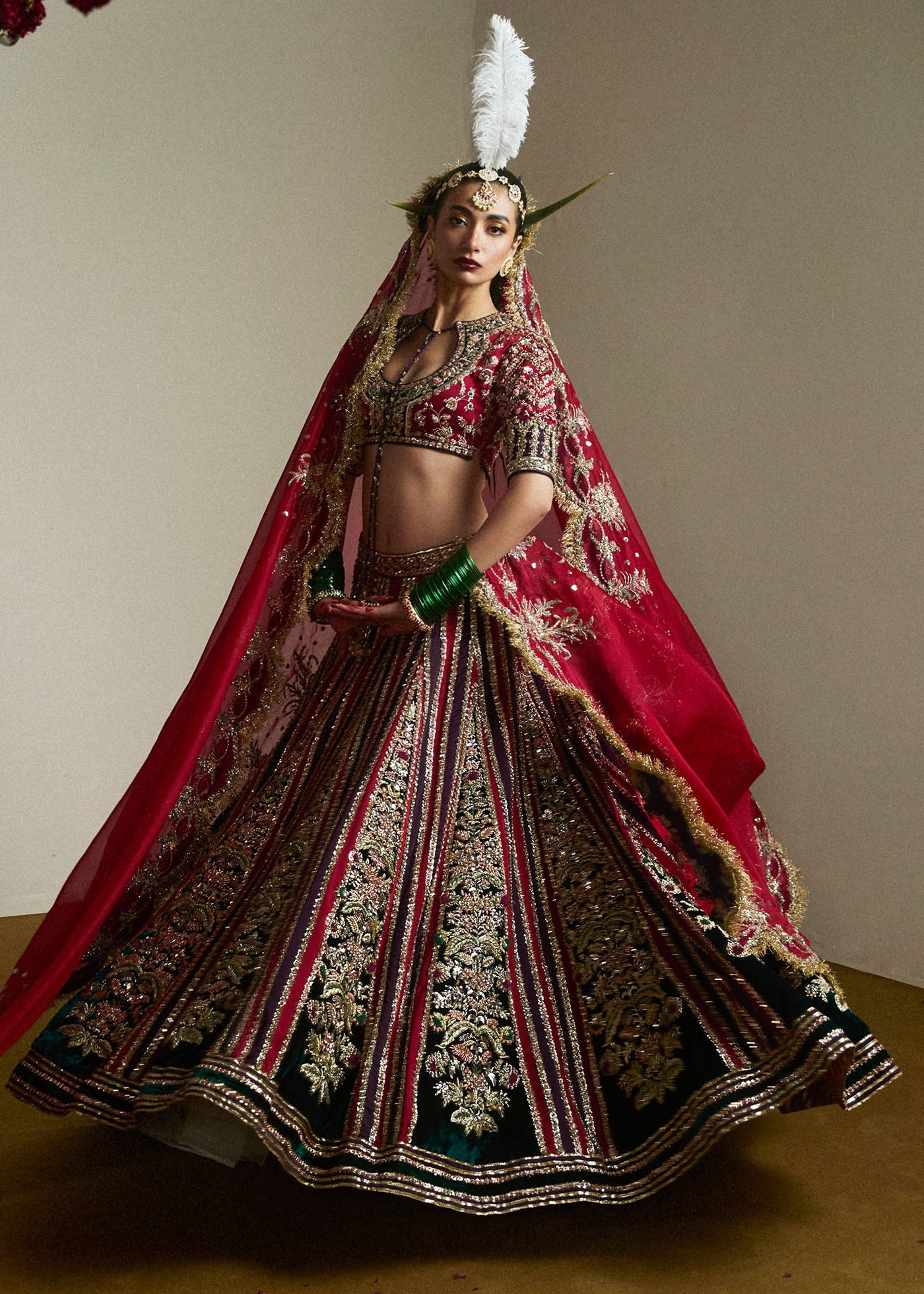 https://cdn.shopify.com/s/files/1/0016/9476/1035/files/HR-Bridals26223-copy-ed.jpg?v=1730191000