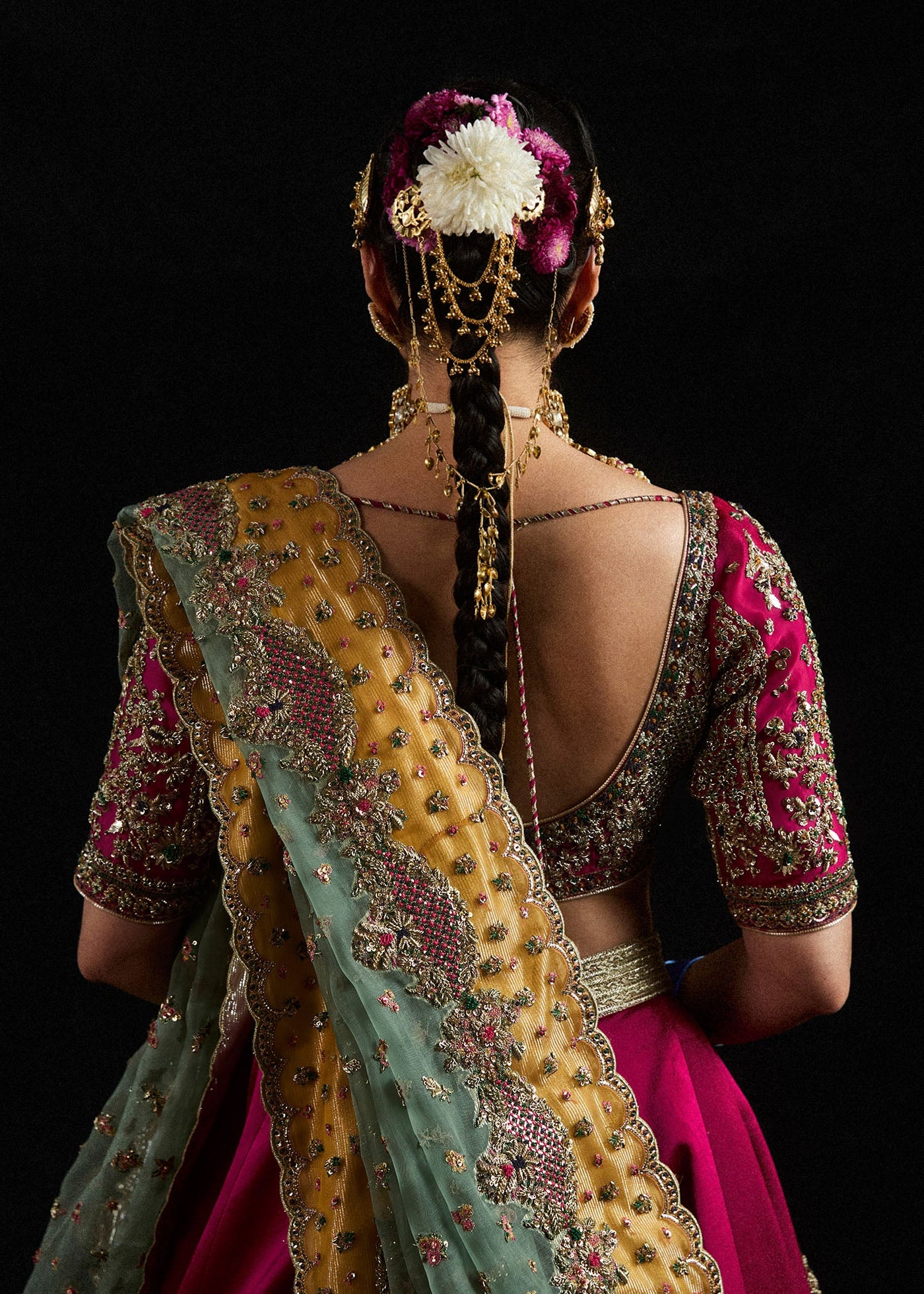 https://cdn.shopify.com/s/files/1/0016/9476/1035/files/HR-Bridals27582-copy-ed.jpg?v=1730189095