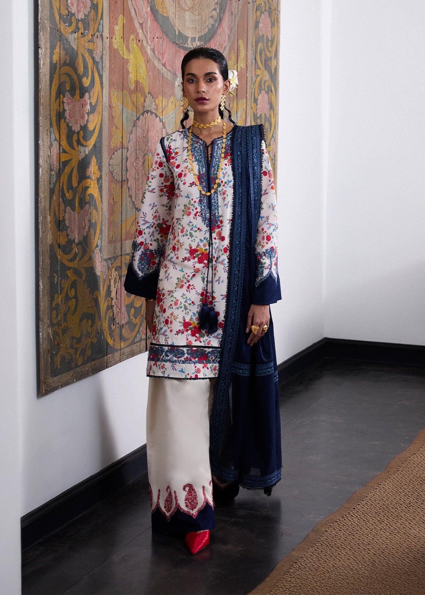Hand Printed Chiffon Dupatta (as shown)