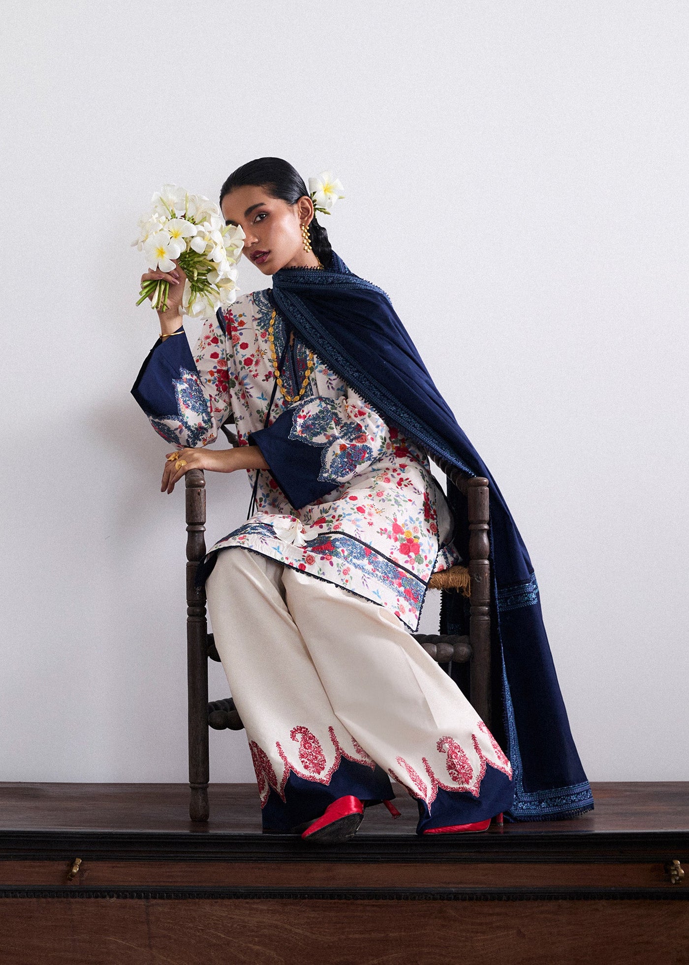 Hand Printed Chiffon Dupatta (as shown)