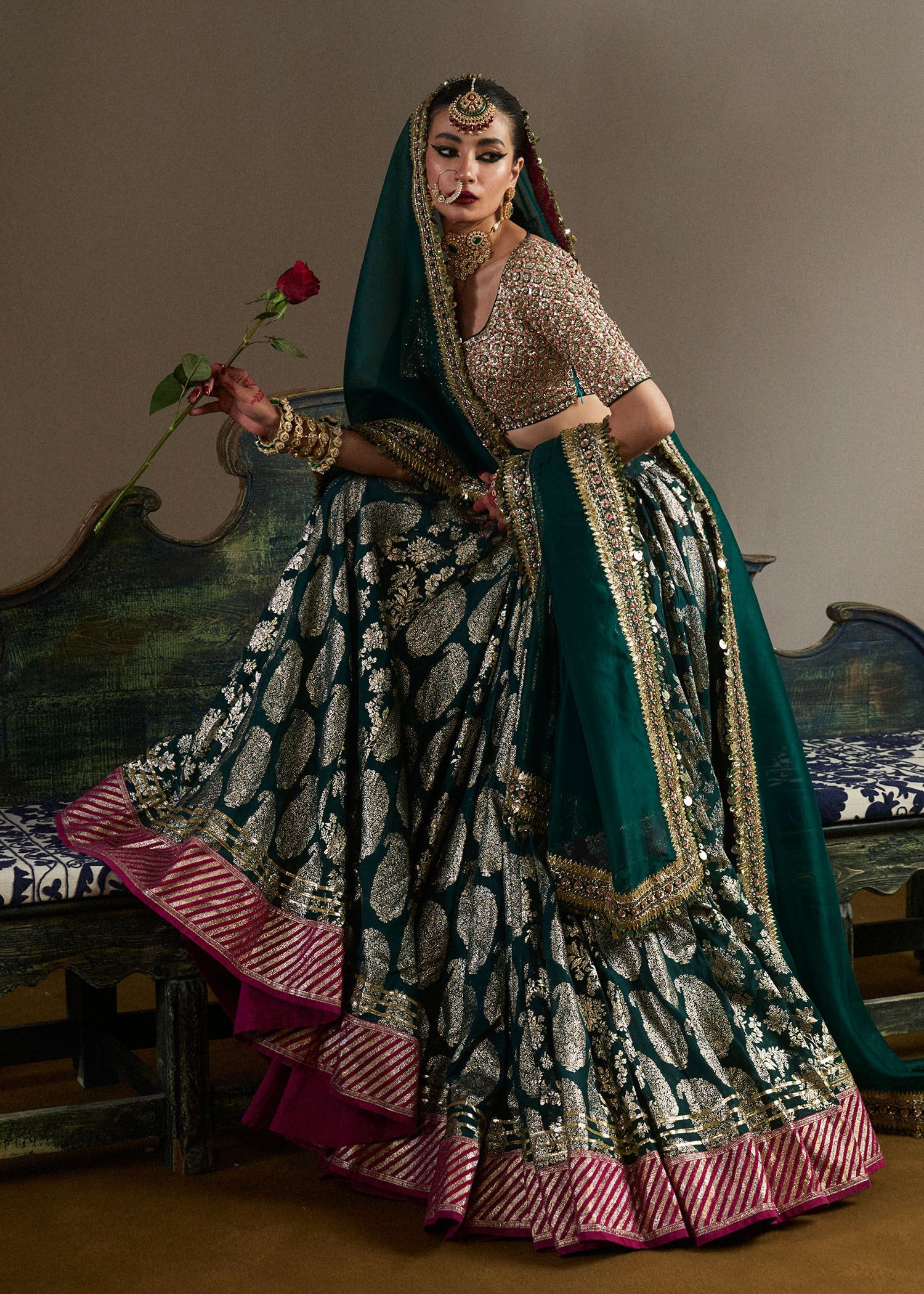 https://cdn.shopify.com/s/files/1/0016/9476/1035/files/HRBridals26881copy.jpg?v=1730189932