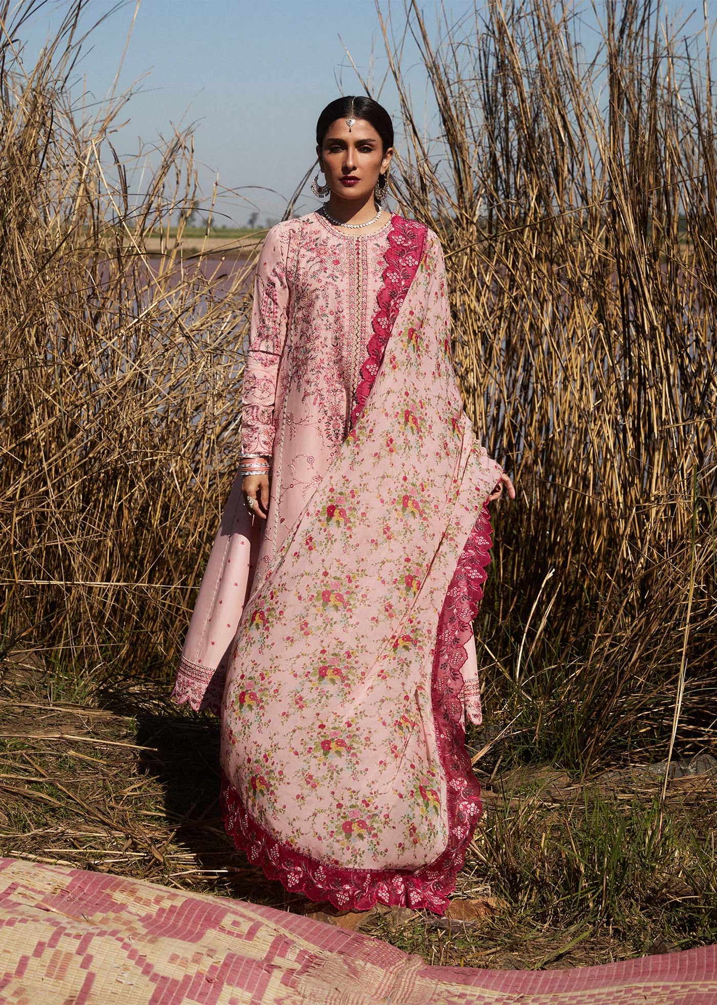 https://cdn.shopify.com/s/files/1/0016/9476/1035/files/HR_Majlal_2535098-copy-ed.jpg?v=1742278302