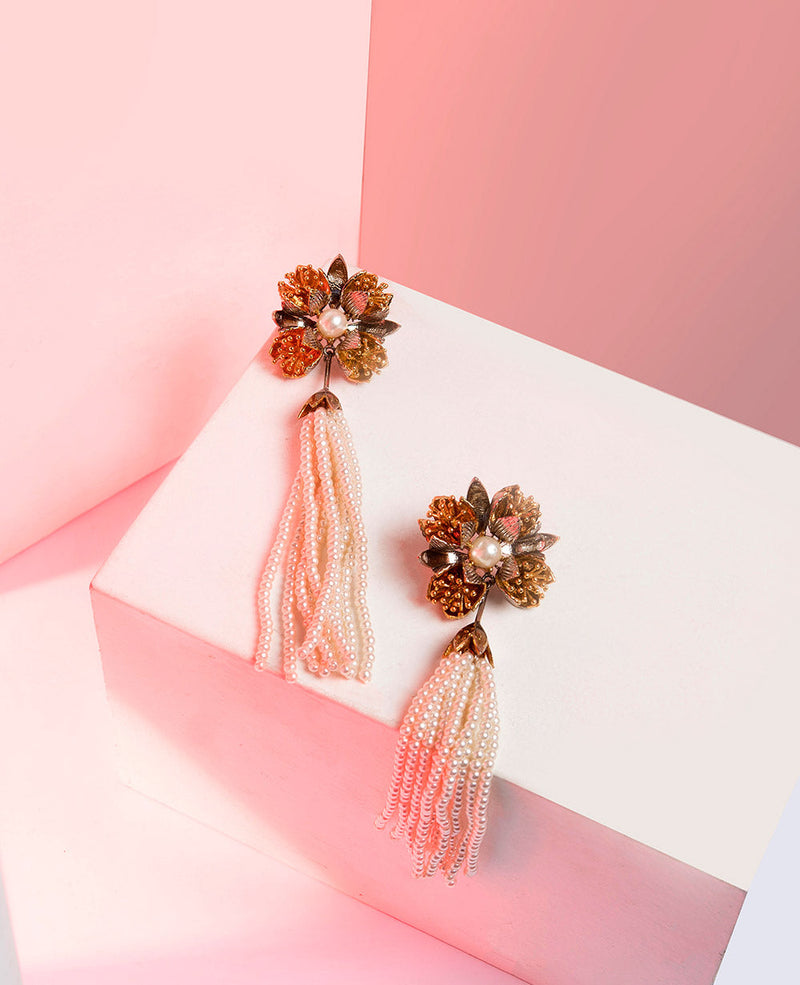 Strings Of Daffodils