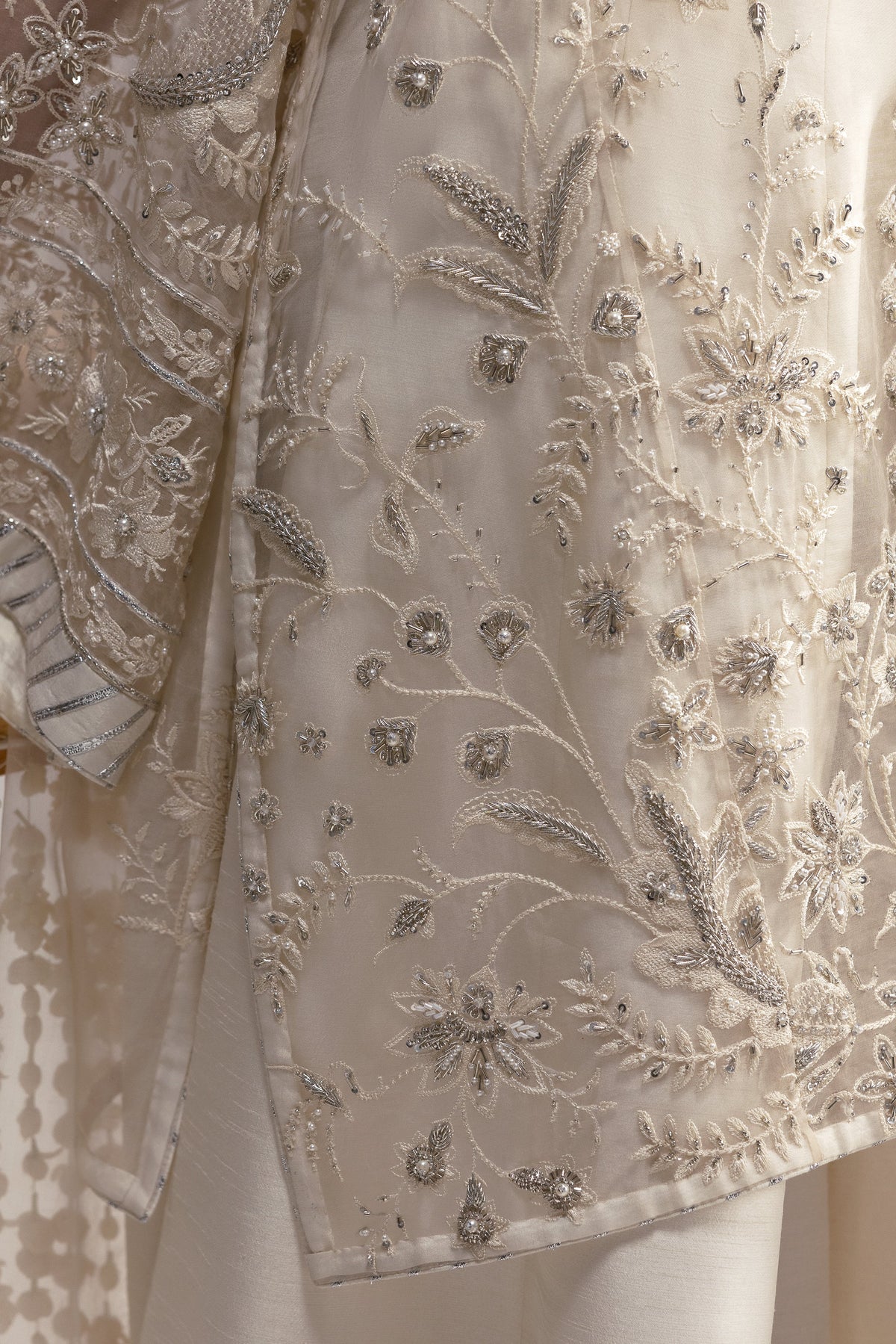 IVORY LUXURY WEDDING EDIT 2025 (NPA3-25452) - TAKING ORDERS FOR NOVEMBER   2026