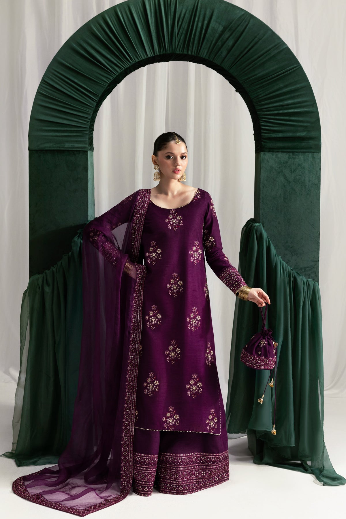 DEEP PLUM LUXURY WEDDING EDIT 2025 (NPA3-25437) -TAKING ORDERS FOR NOVEMBER  2026