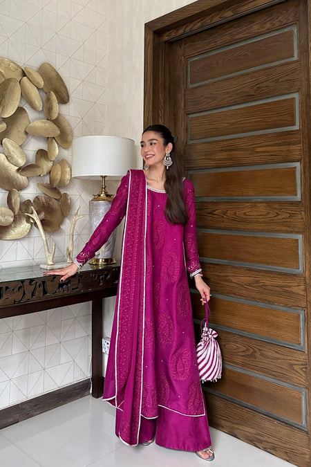 FUCHSIA LUXURY WEDDING EDIT 2025 (NPA3-25438)-TAKING ORDERS FOR NOVEMBER 2026