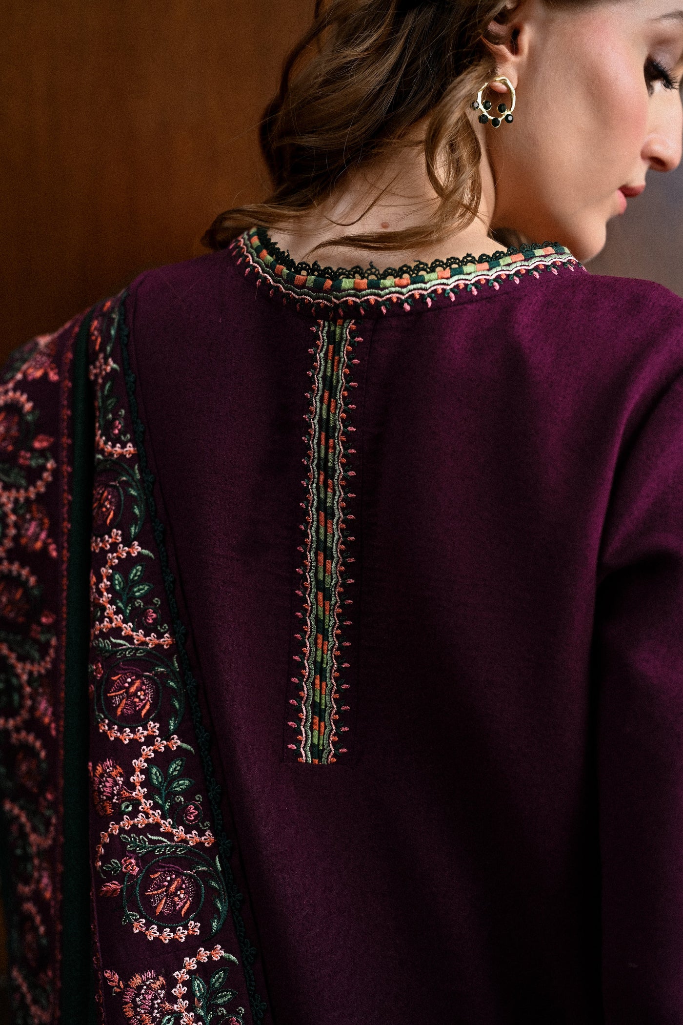 DEEP PLUM LUXURY EMBROIDERED KARANDI SET (NEL-25627) READY TO SHIP
