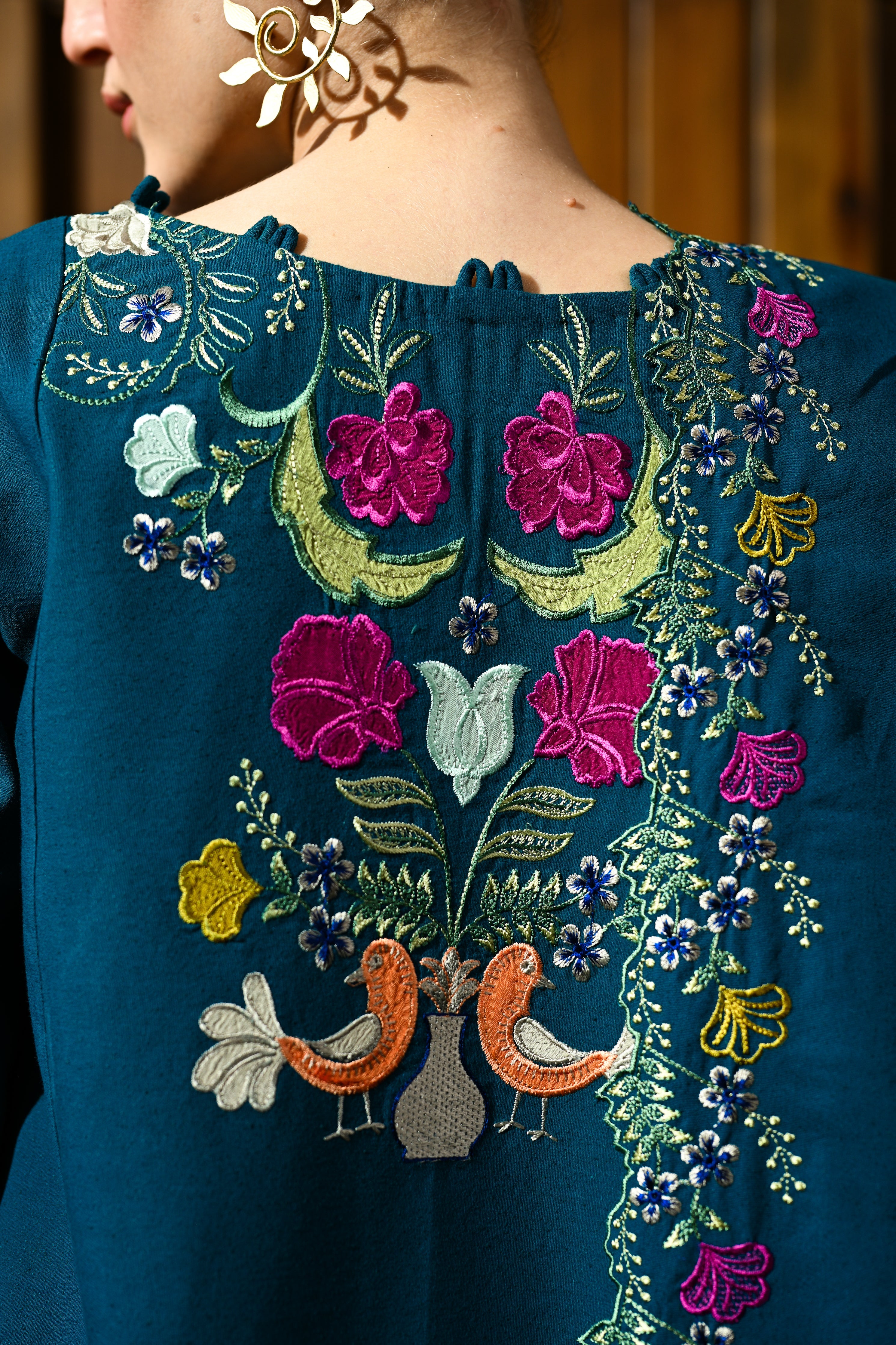 ZINC GREEN LASER CUTWORK LUXURY EMBROIDERED KARANDI SET (NEL-25637)