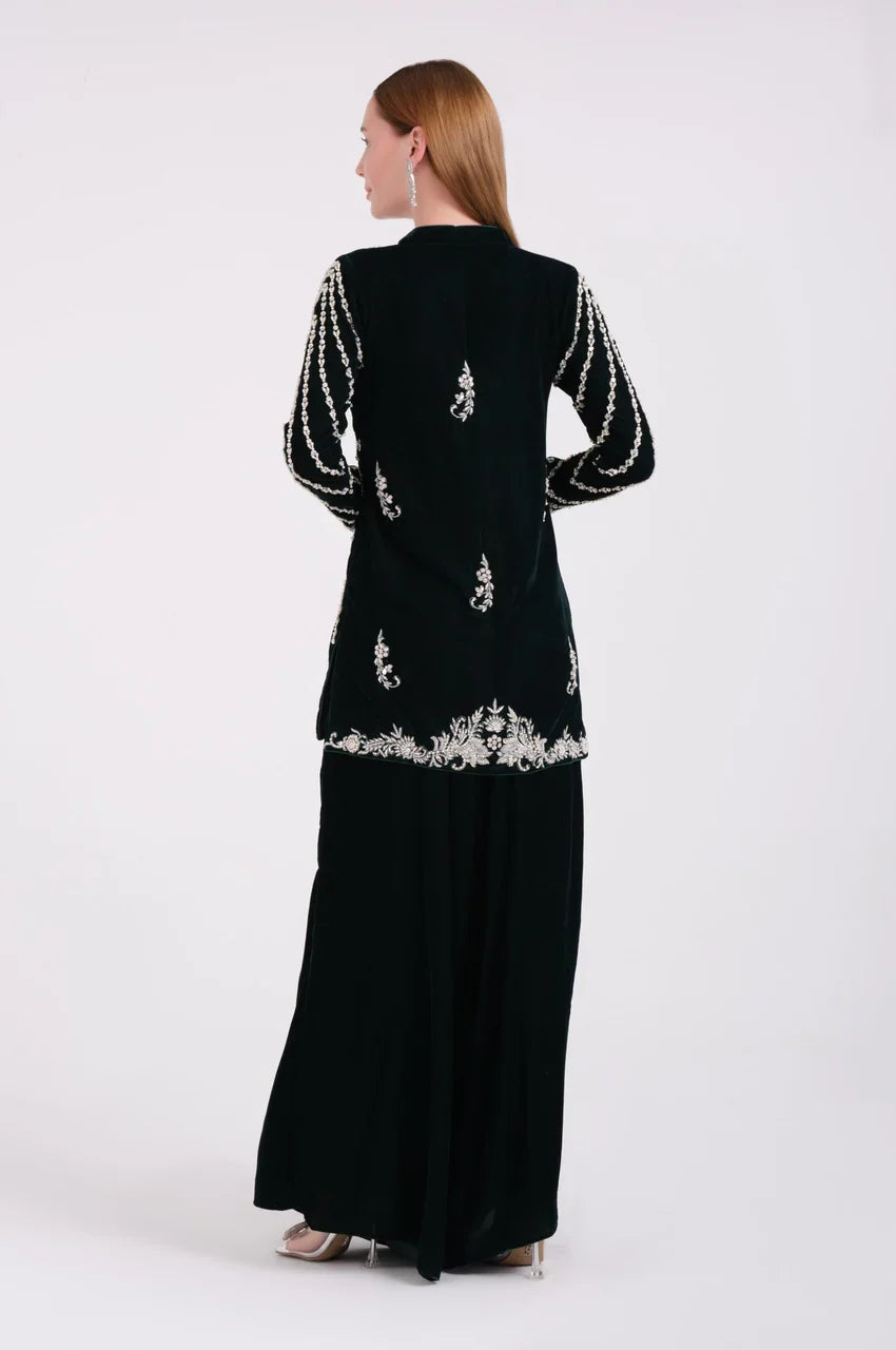 Ivy Black