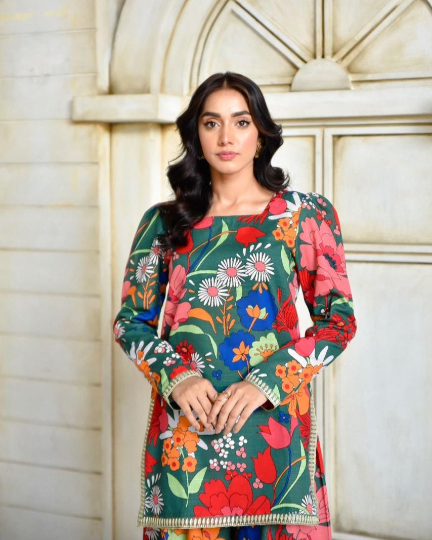 Green Glamour – Elegant Printed Khaddar Suit for Women
