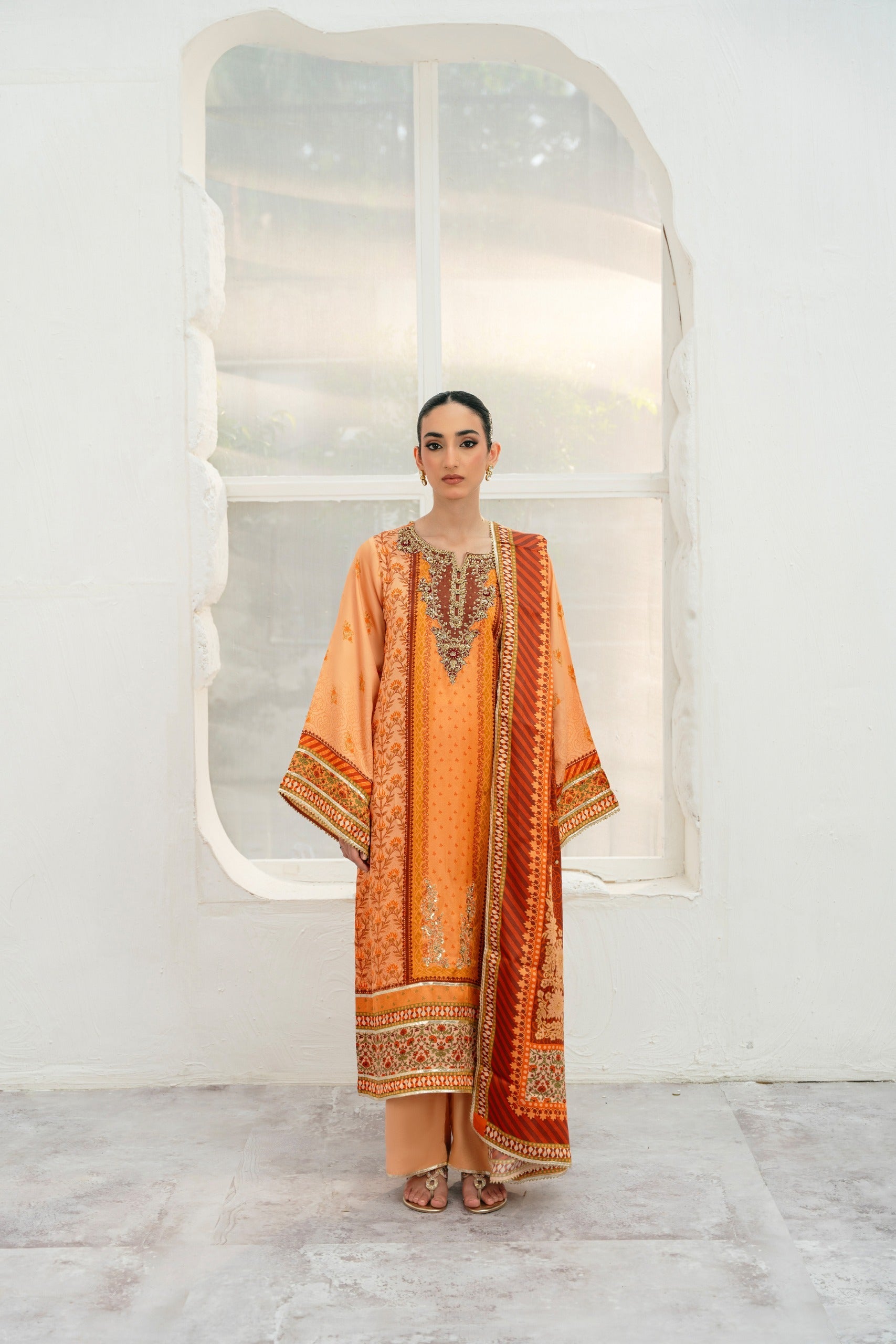 Mahnaz