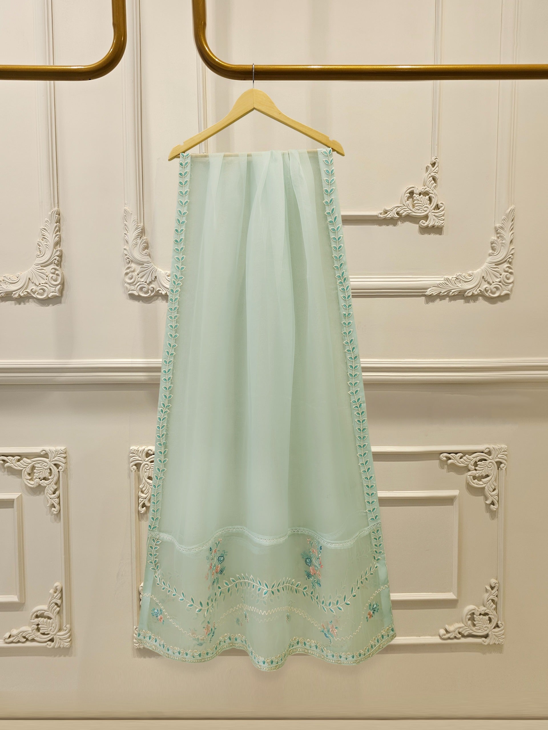 3 Piece - Pure Khaddi Silk Embroidered Suit S113043