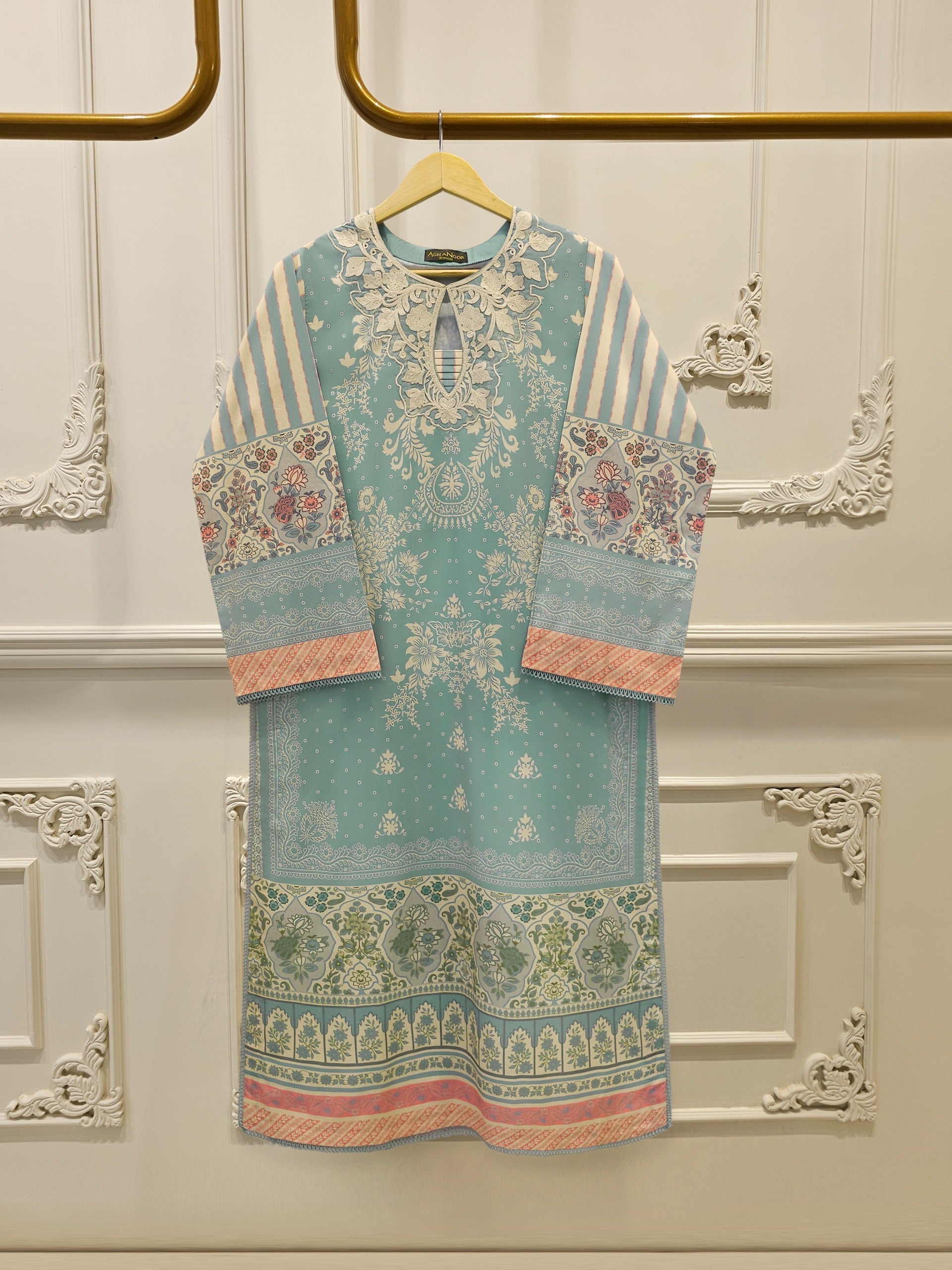 Digital Printed Embroidered Cambric Shirt S113137