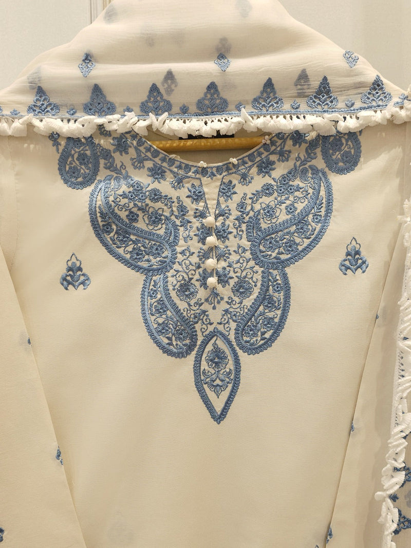 PURE PIMA LAWN DIGITAL PRINTED DUPATTA D000178