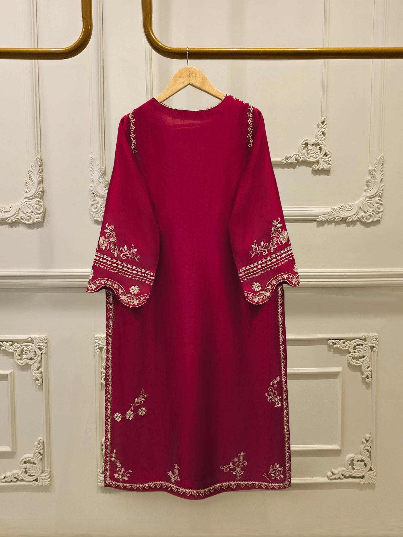 3 Piece- Pure Sheesha Silk Embroidered Suit S113443