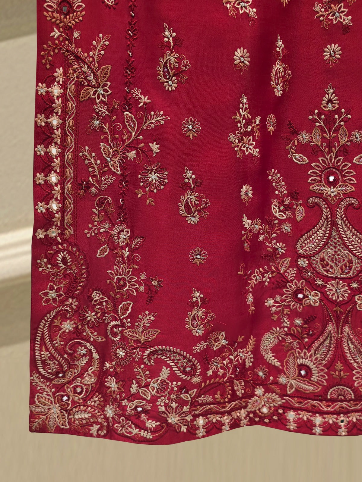 3 Piece- Pure Sheesha Silk Embroidered Suit S113496