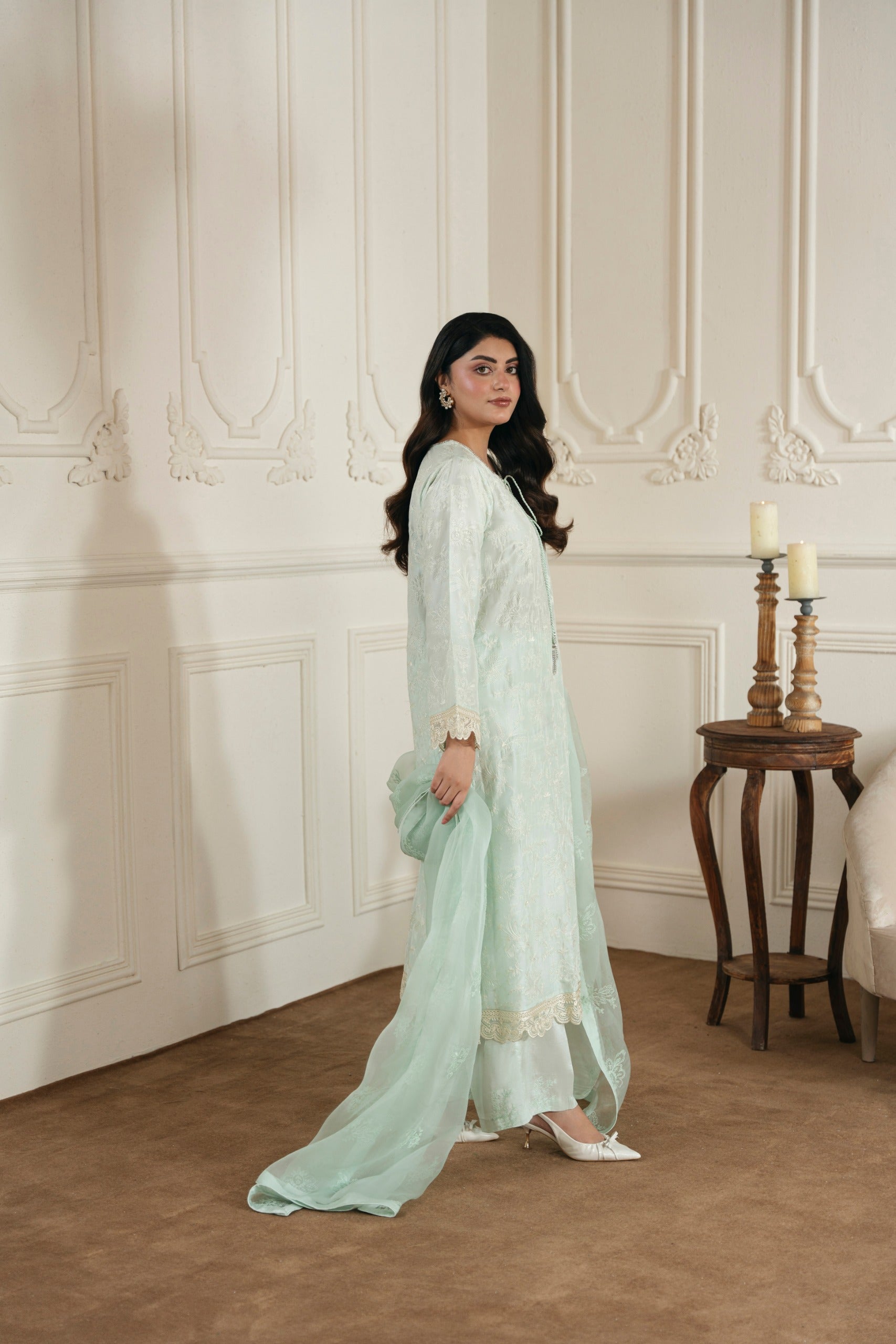 Inira Ice Blue