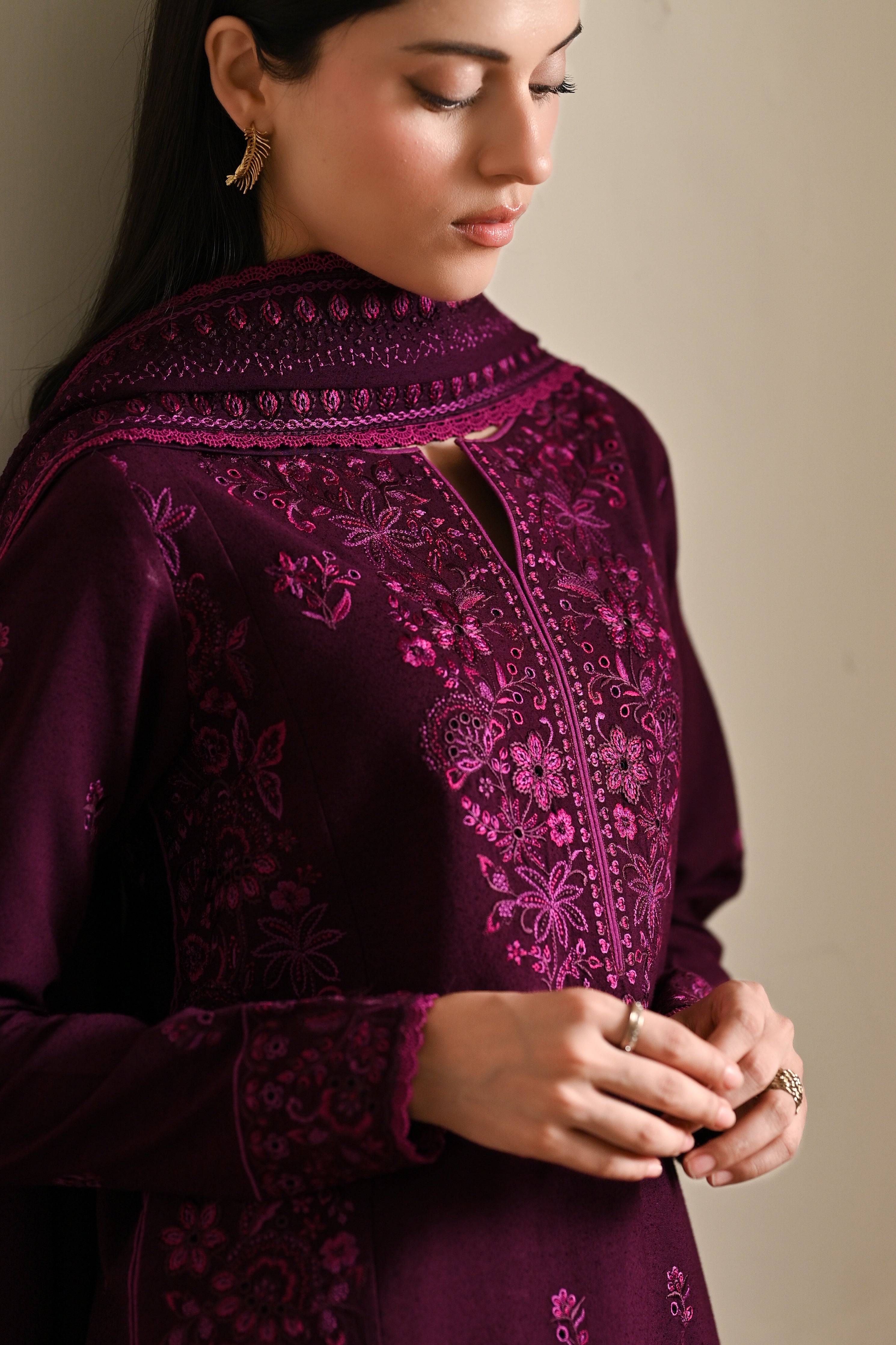 PLUM LUXURY EMBROIDERED KARANDI 3PCS SET (NPA3-25448)-READY TO WEAR
