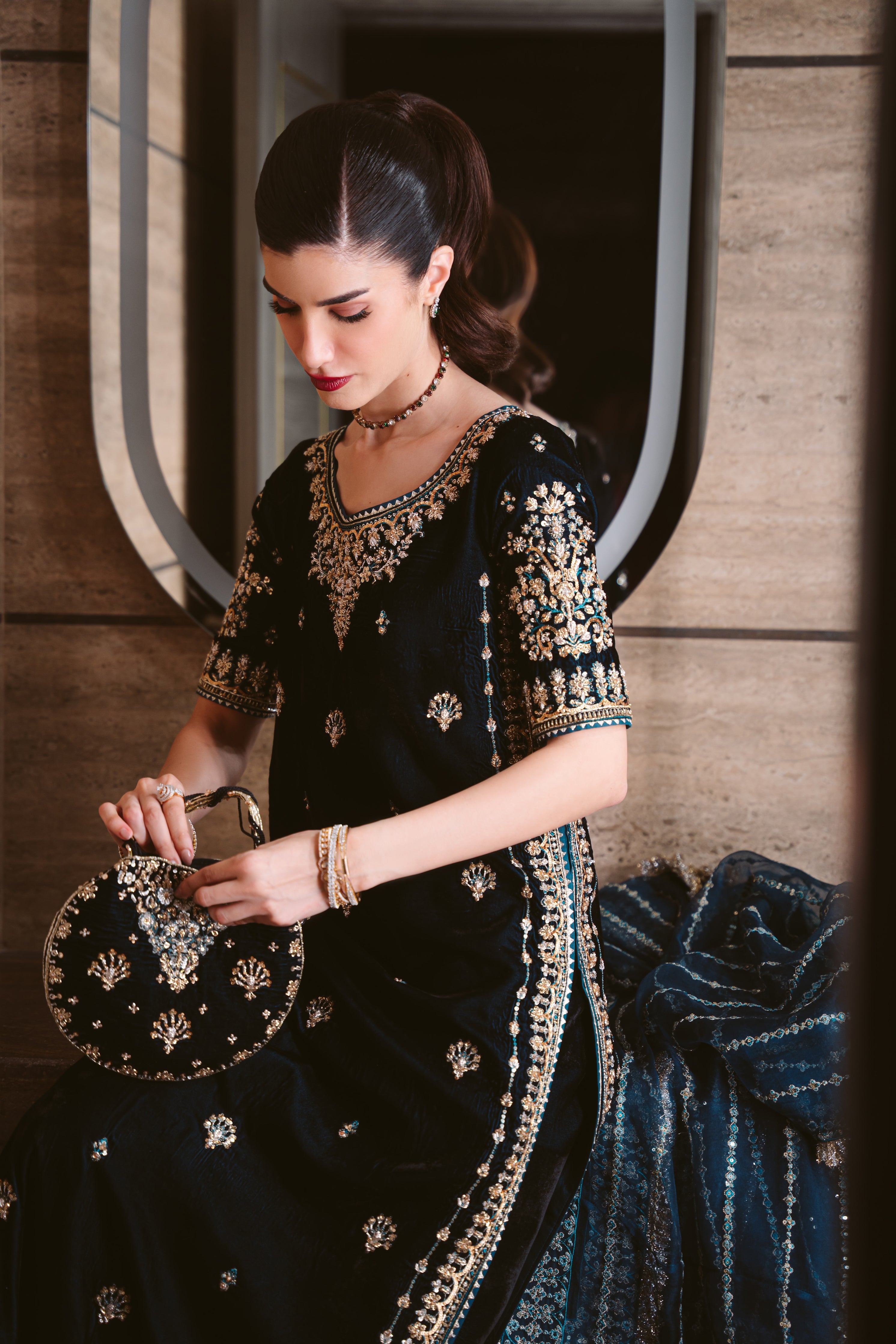 TEAL LUXURY VELVET COUTURE (NPA3-25461)