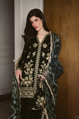 EMERALD GREEN LUXURY VELVET COUTURE (NPA3-25458)