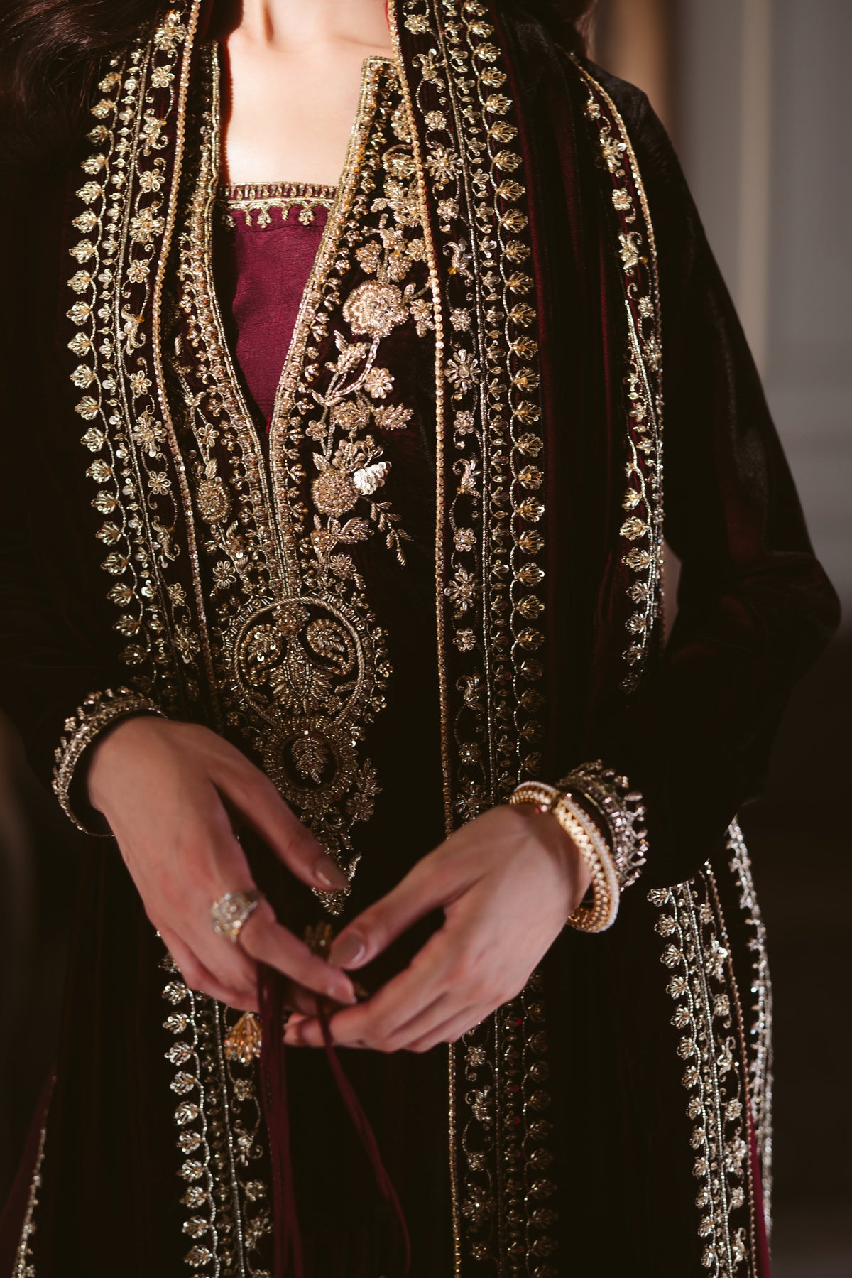 MAROON LUXURY VELVET COUTURE (NPA3-25459)